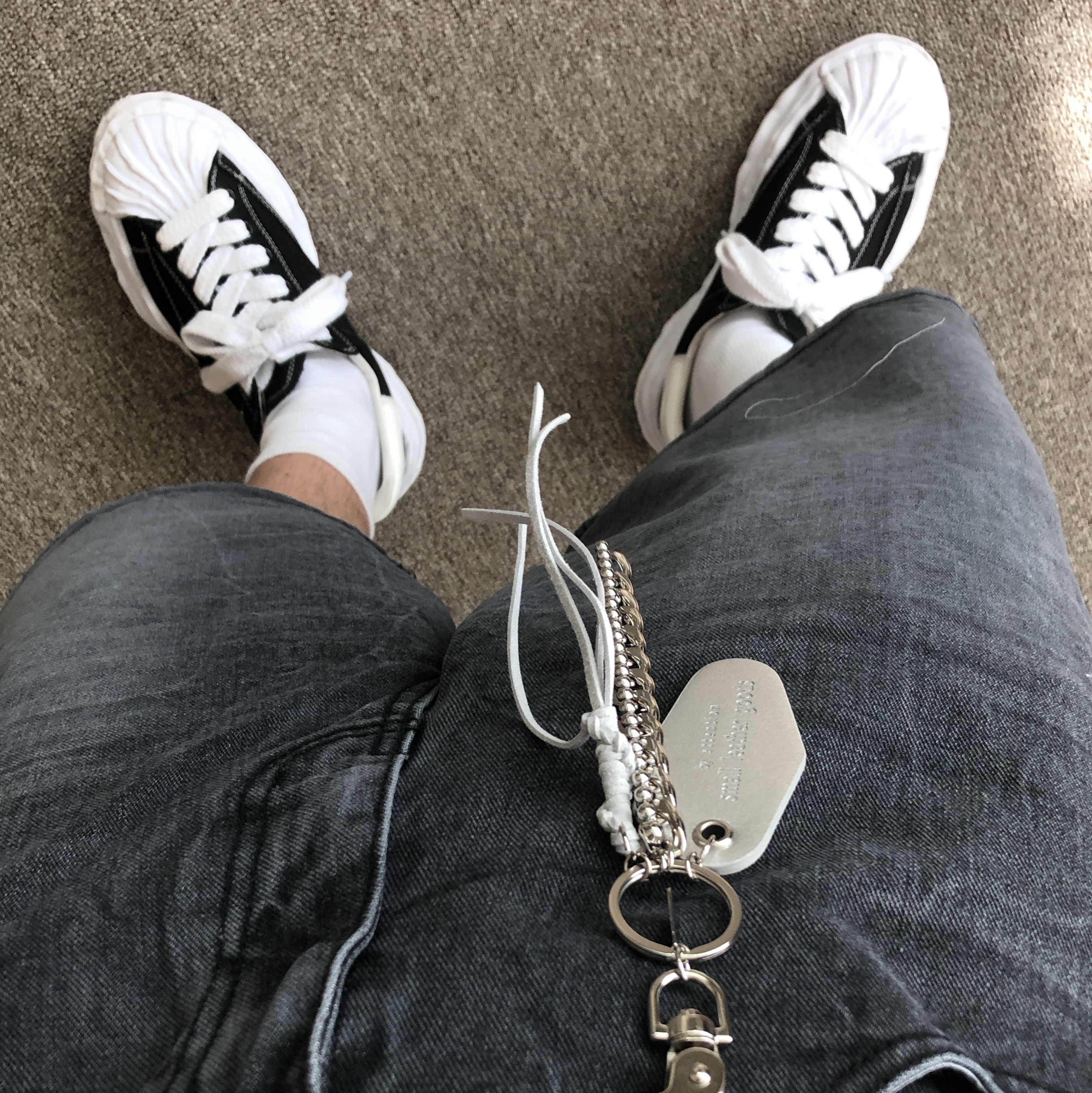 Maison Mihara Yasuhiro Blakey OG Sole Canvas Low-top Sneakers Black White 착용 스타일