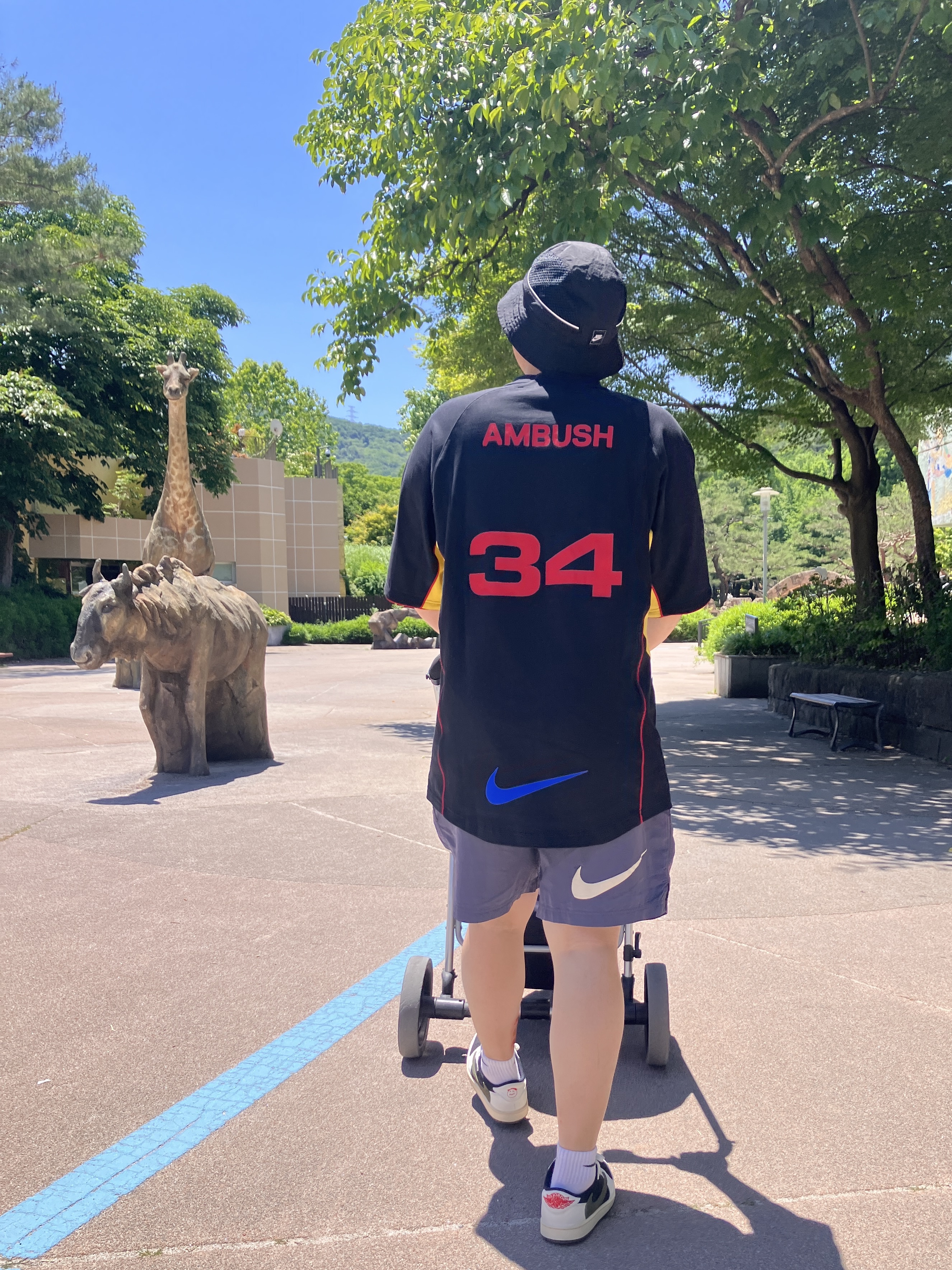 Nike x Ambush Jersey Top Black - Asia, (W) Jordan 1 x Travis Scott Retro Low OG SP Medium Olive 착용 스타일