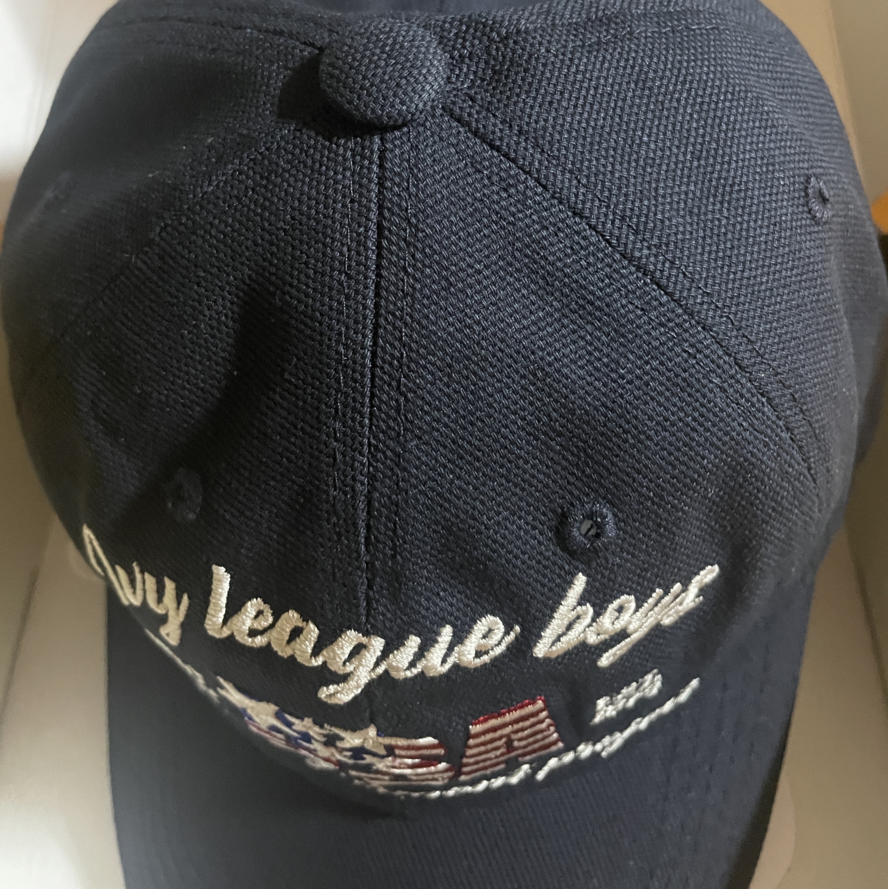 Ogarp Ivyboy Lettering B.B Cap Navy 착용 스타일