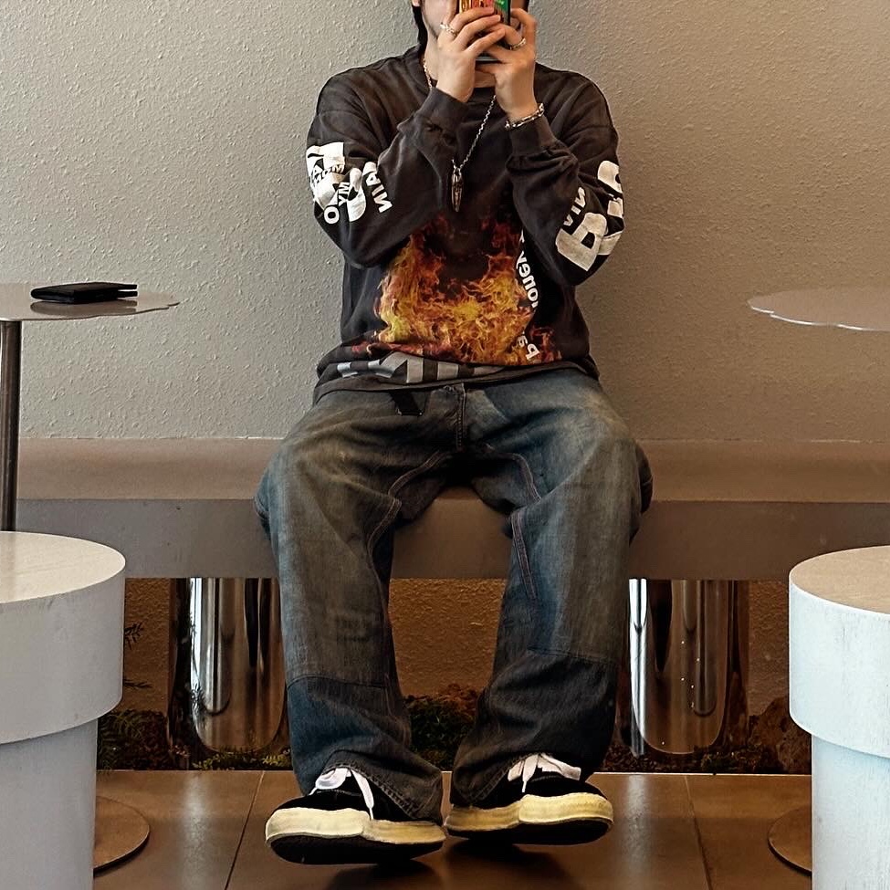 Saint Mxxxxxx Painter Pants Blue - 23AW, Maison Mihara Yasuhiro Baker OG Sole OD Canvas Low-top Sneakers Black 착용 스타일 - 3