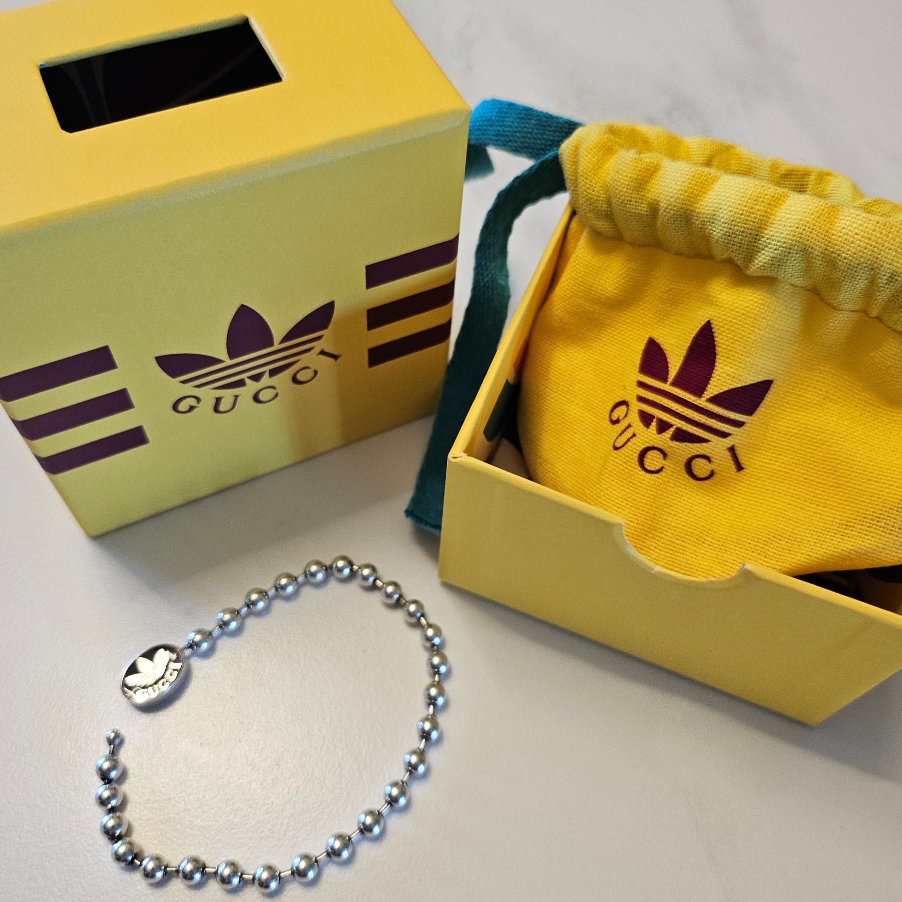 Gucci x Adidas Charm Boule Bracelet Silver 착용 스타일