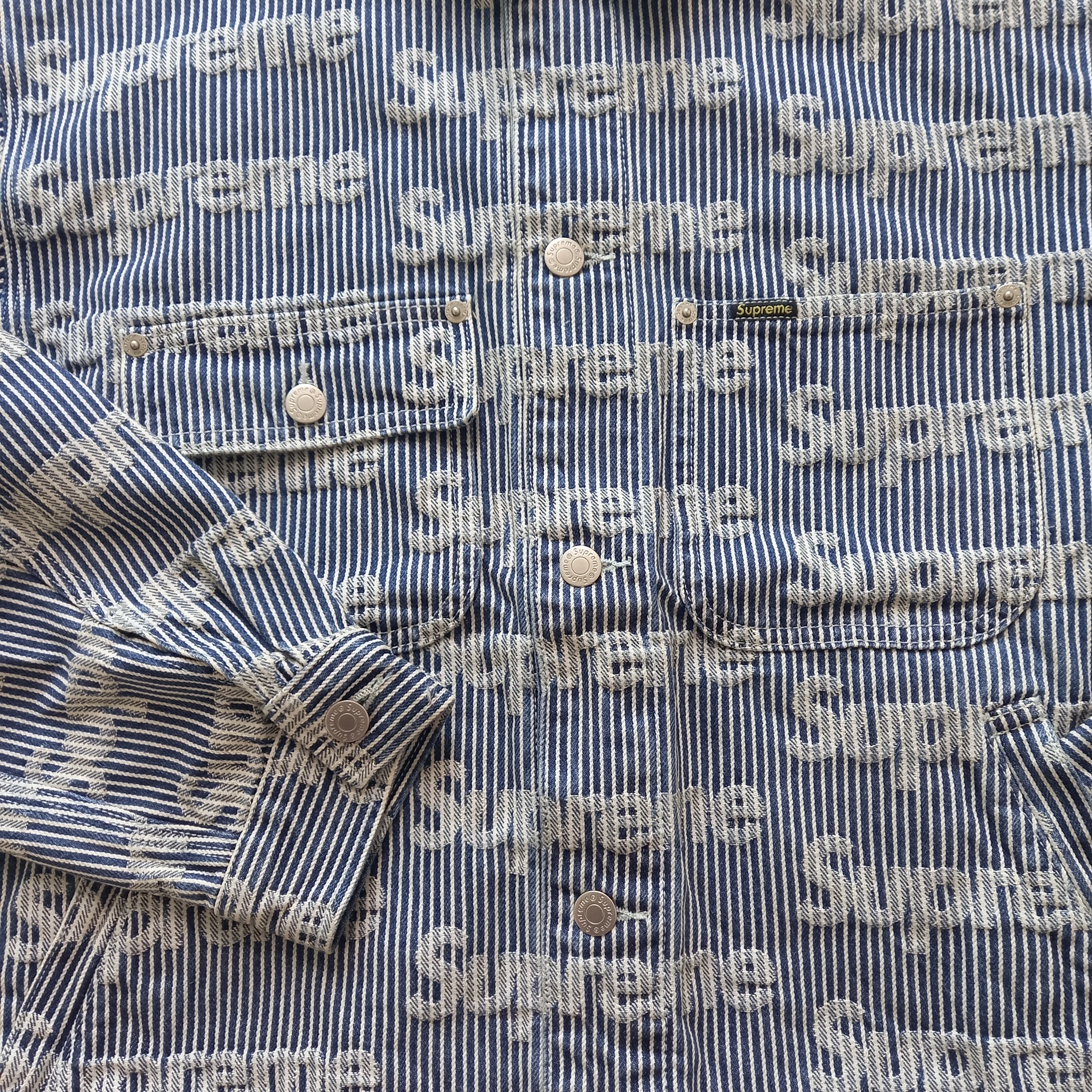 Supreme Denim Chore Trucker Jacket Stripe - 24SS 착용 스타일 - 3