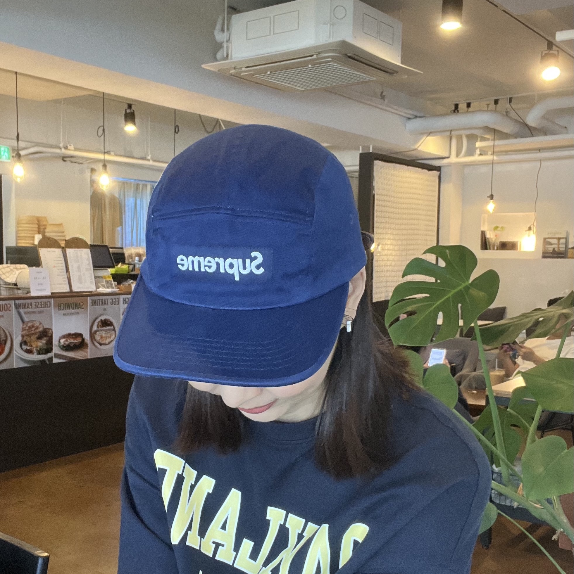 Supreme Washed Chino Twill Camp Cap Navy - 24SS 착용 스타일