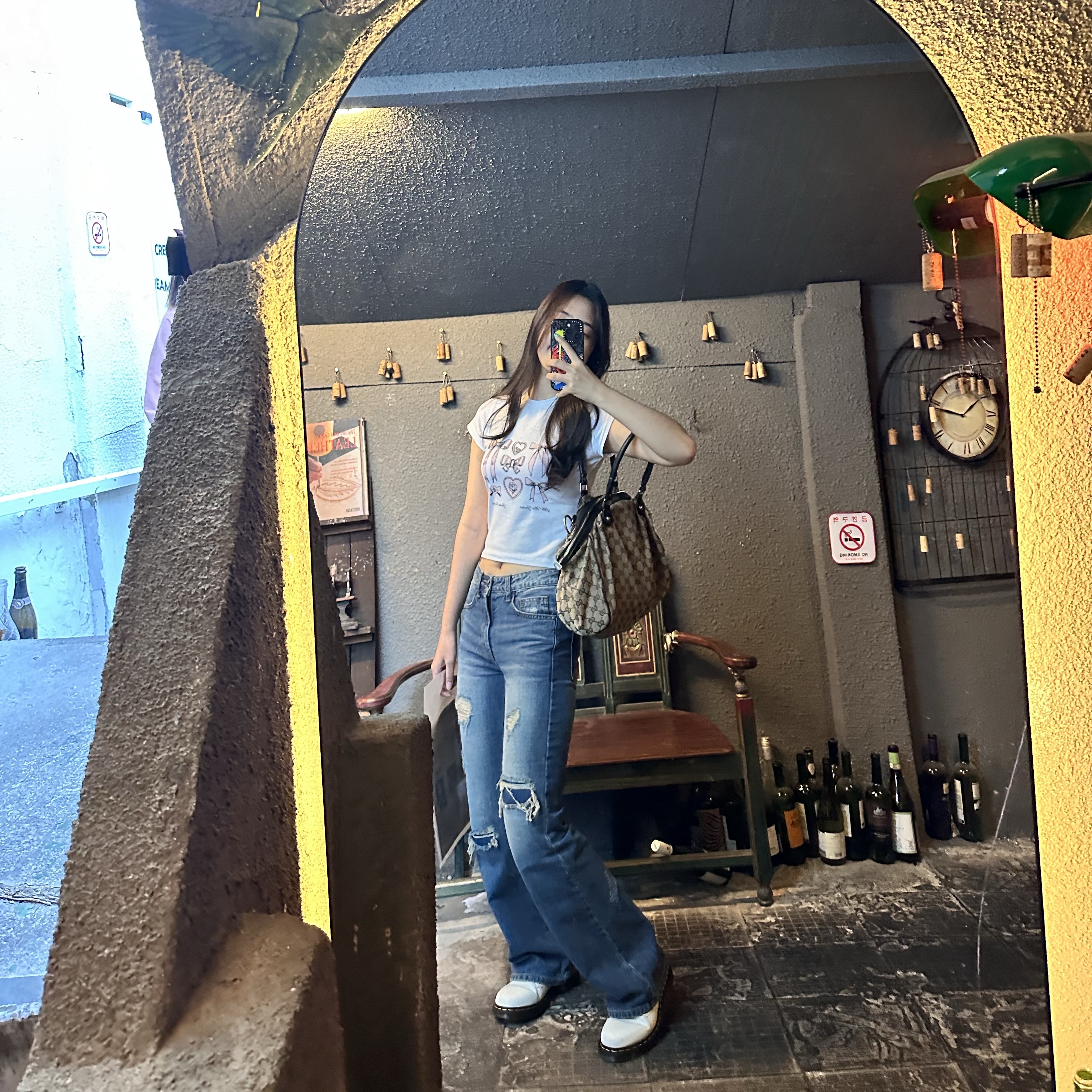 Dr. Martens 1461 Smooth White 착용 스타일 - 3