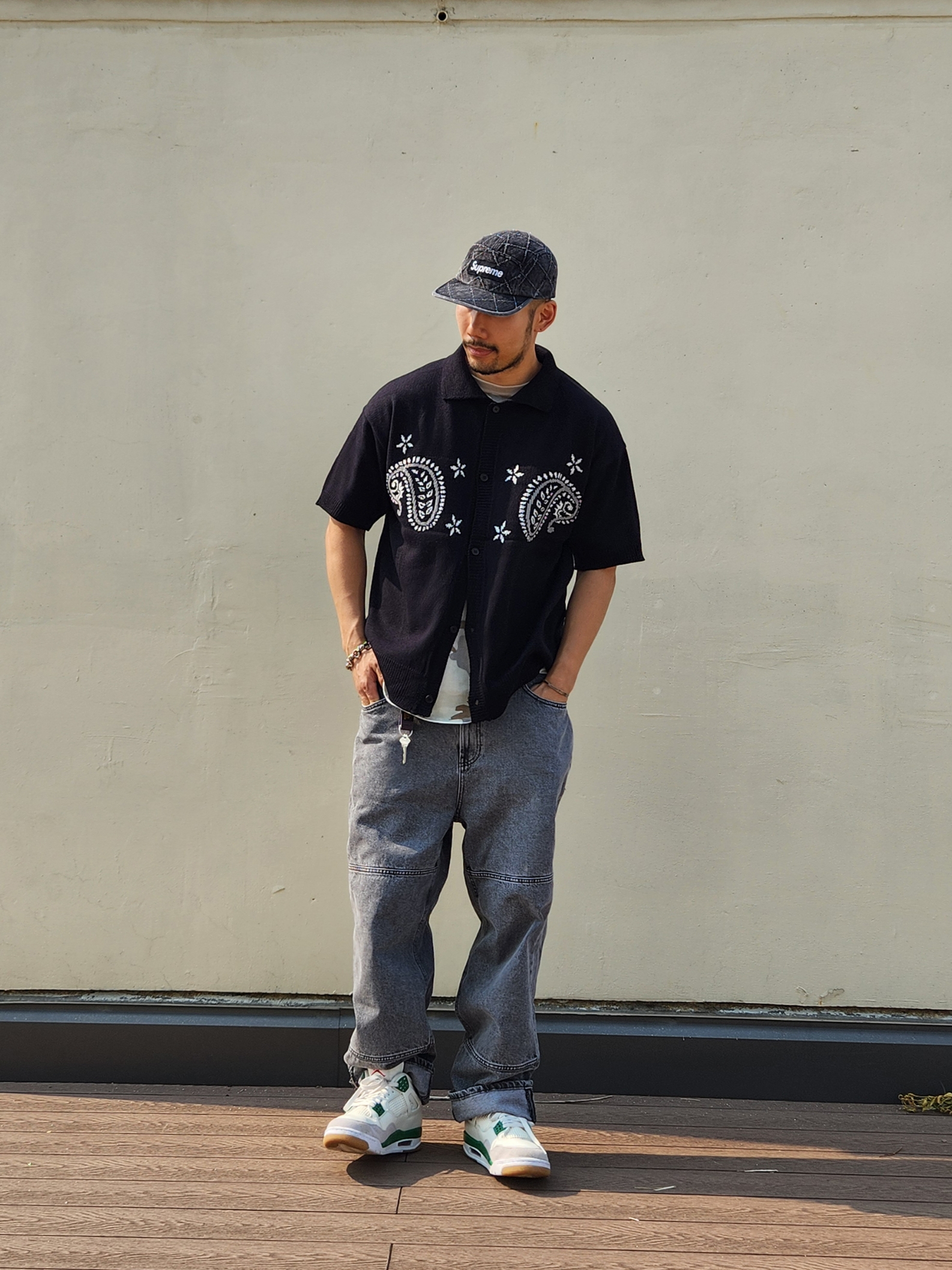 Supreme Punched Denim Camp Cap Black - 23FW, Jordan 4 x Nike SB Retro SP Pine Green 착용 스타일 - 2