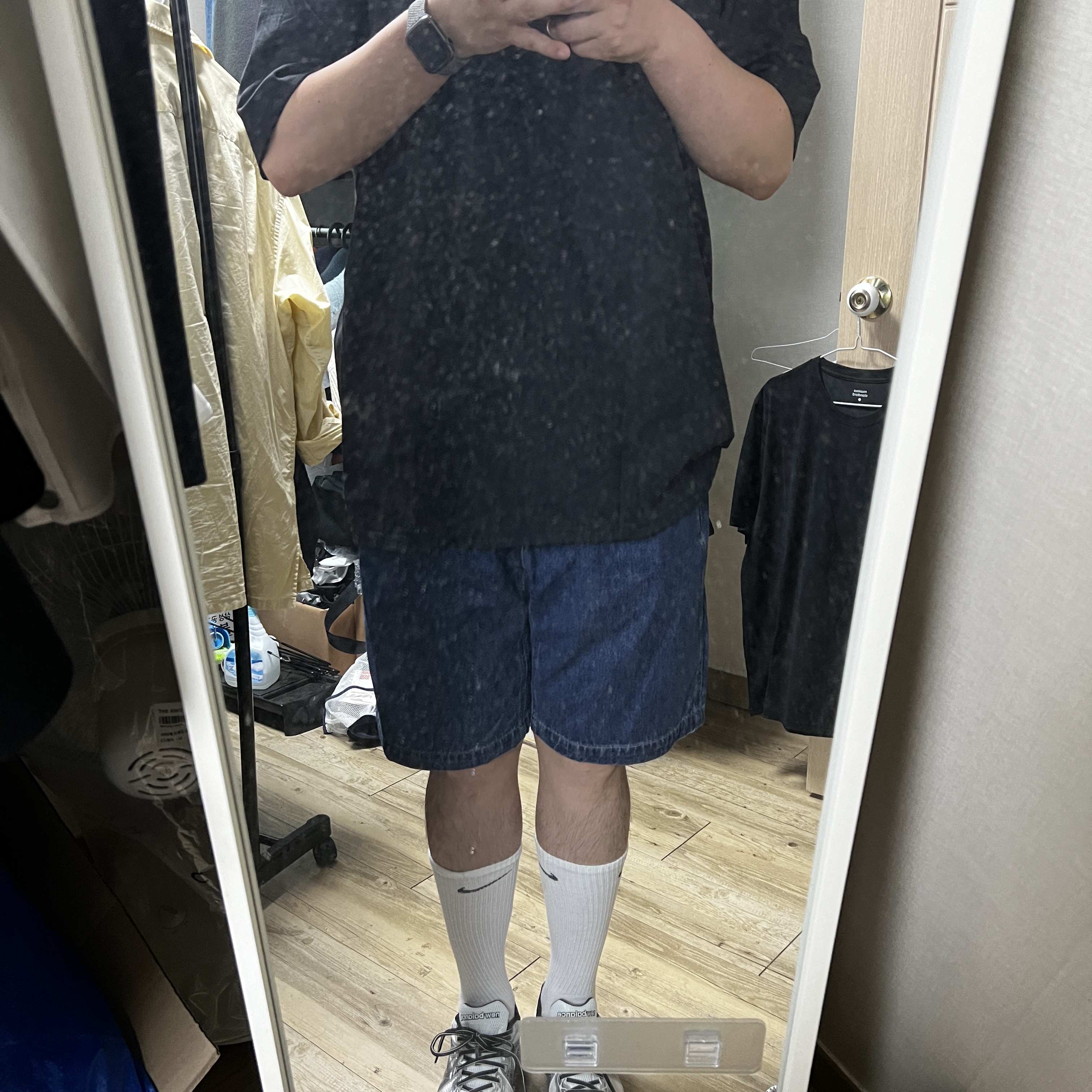 New Balance 860v2 Optic White 착용 스타일