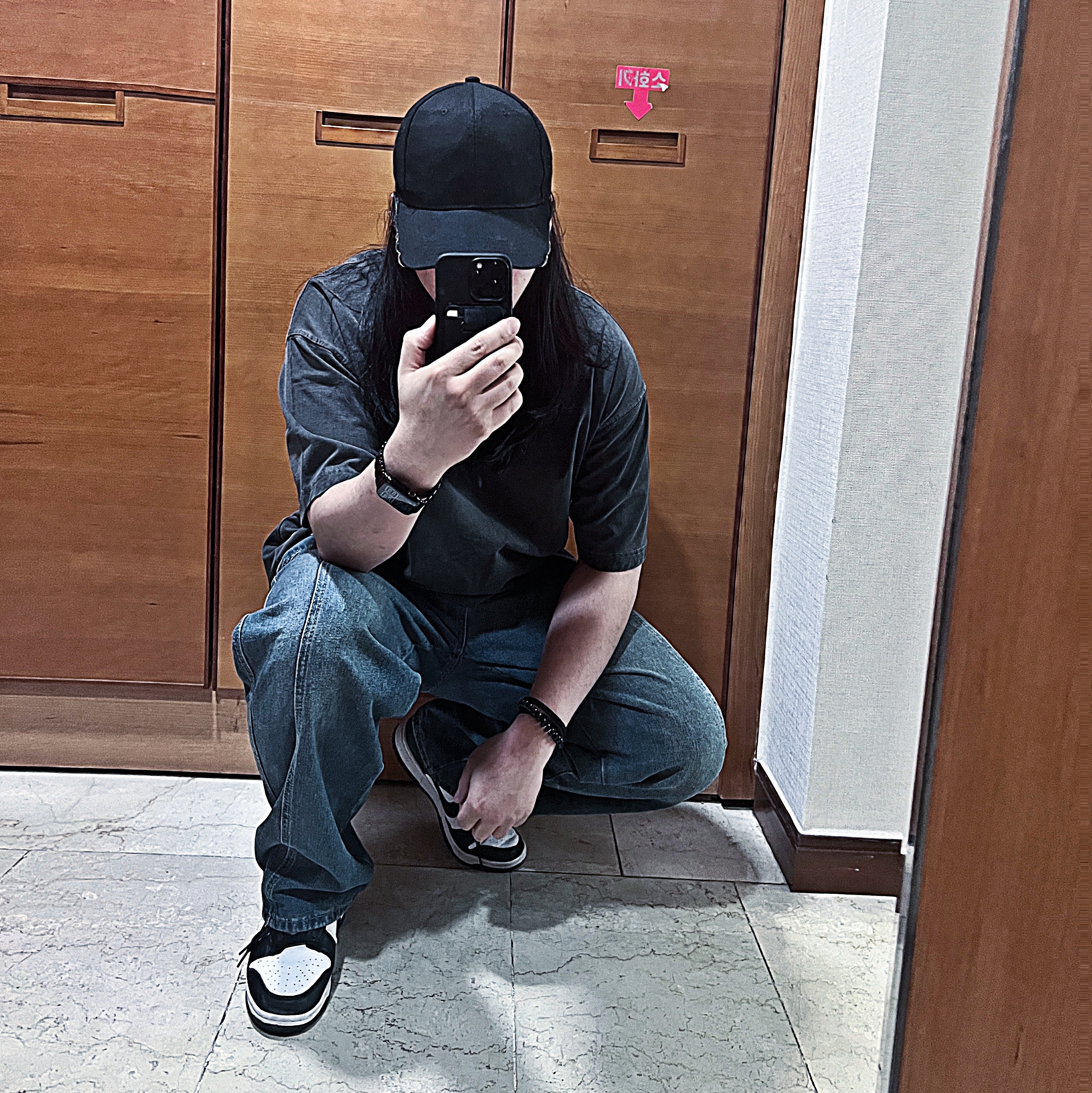 Nike Dunk Low Retro Black 착용 스타일