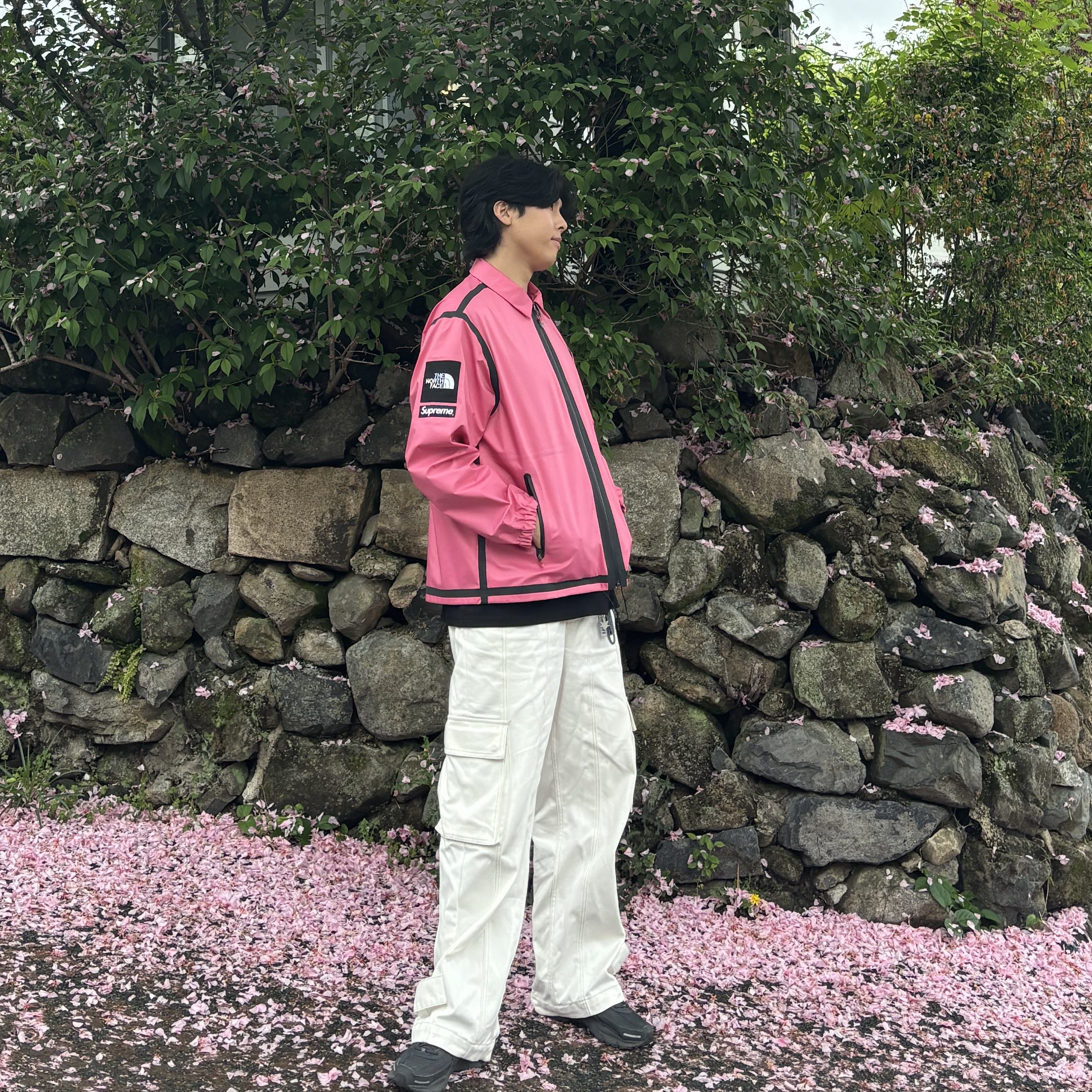 Supreme x The North Face Summit Series Outer Tape Seam Coaches Jacket Pink - 21SS 착용 스타일