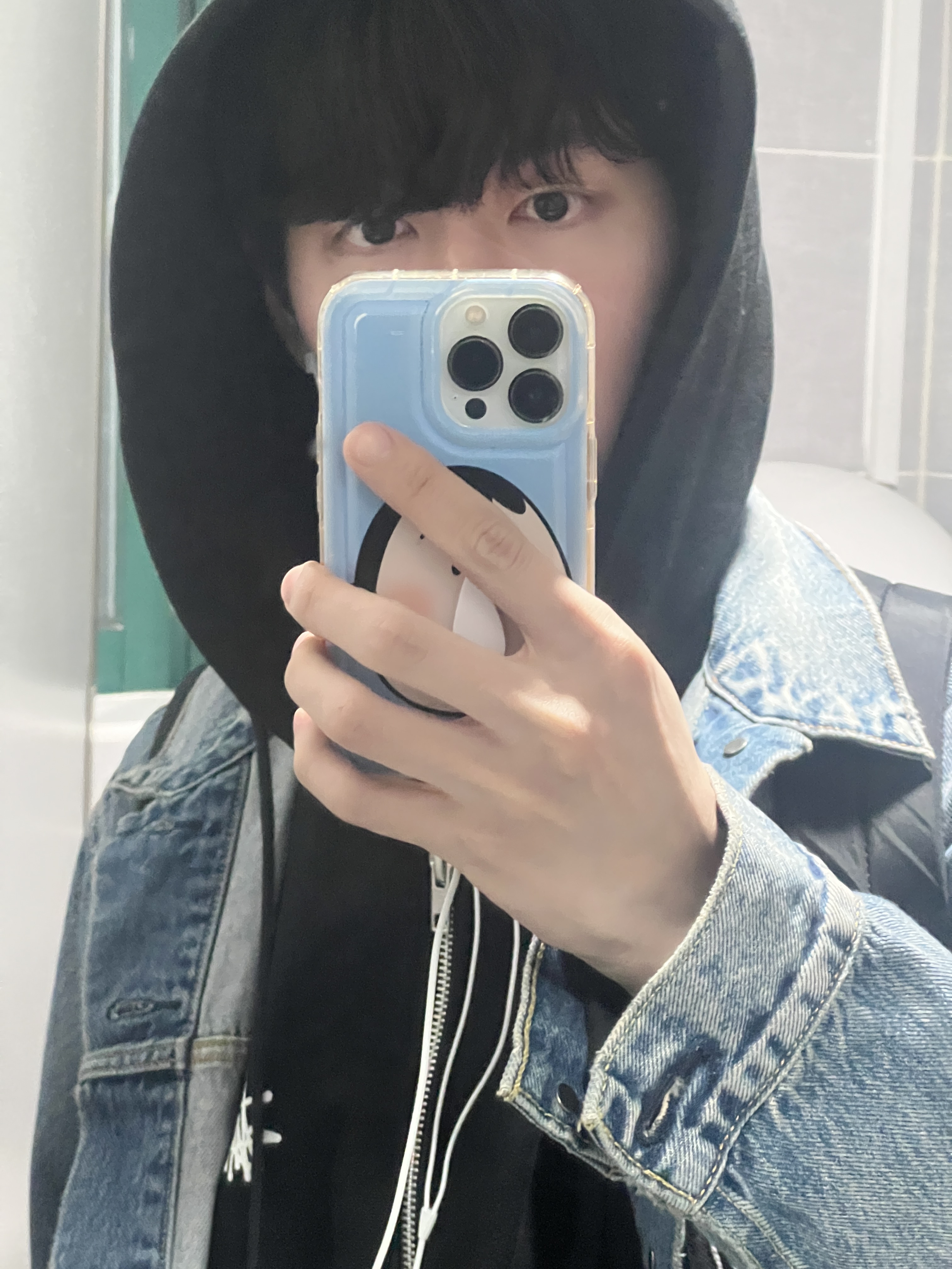 Stussy Basic Zip Hoodie Black 착용 스타일 - 2