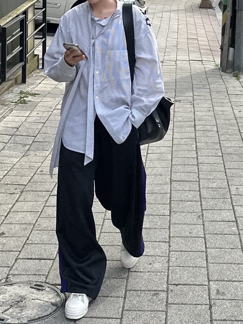 Needles H.D. Track Pants Poly Smooth Purple, Converse x Ambush Chuck 70 Hi White 착용 스타일 - 3