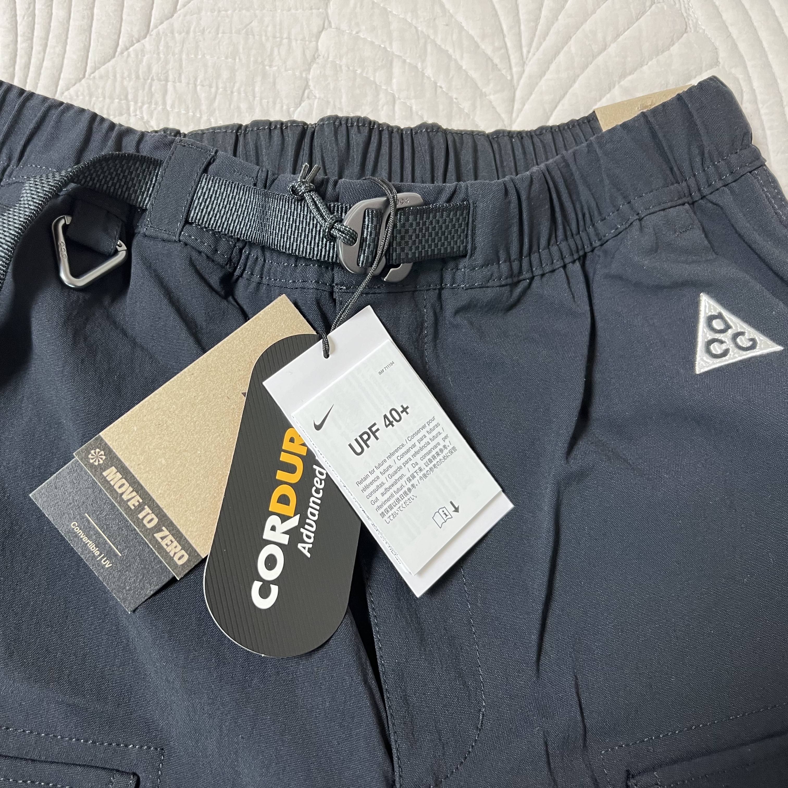 Nike ACG Smith Summit Cargo Pants Black Anthracite - Asia 착용 스타일 - 2