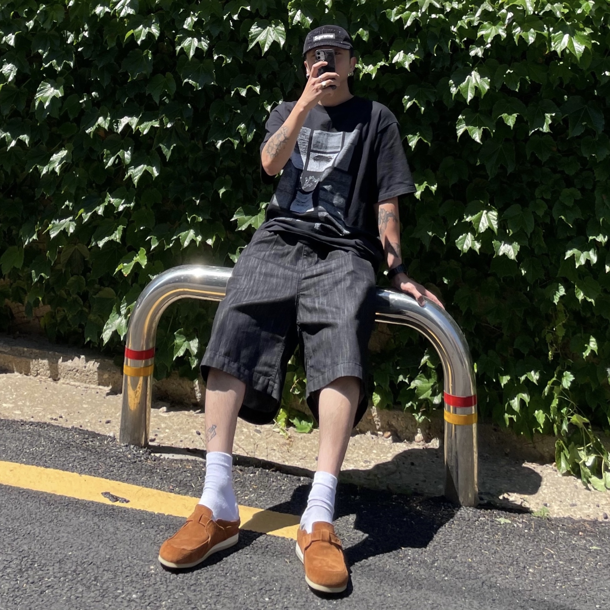 Supreme 2-Tone Corduroy Camp Cap Black - 23SS 착용 스타일 - 1