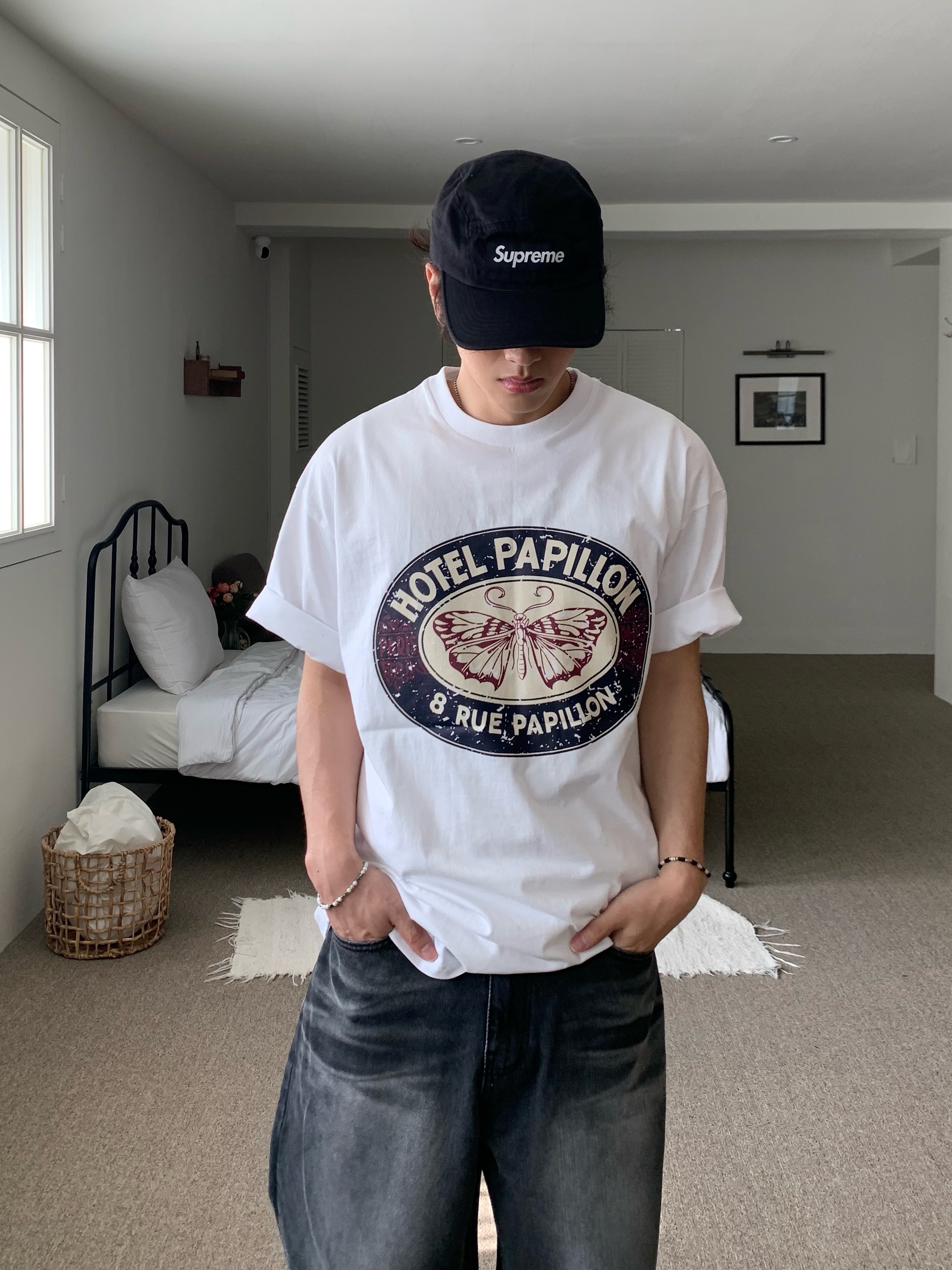 Supreme Washed Chino Twill Camp Cap Black 착용 스타일