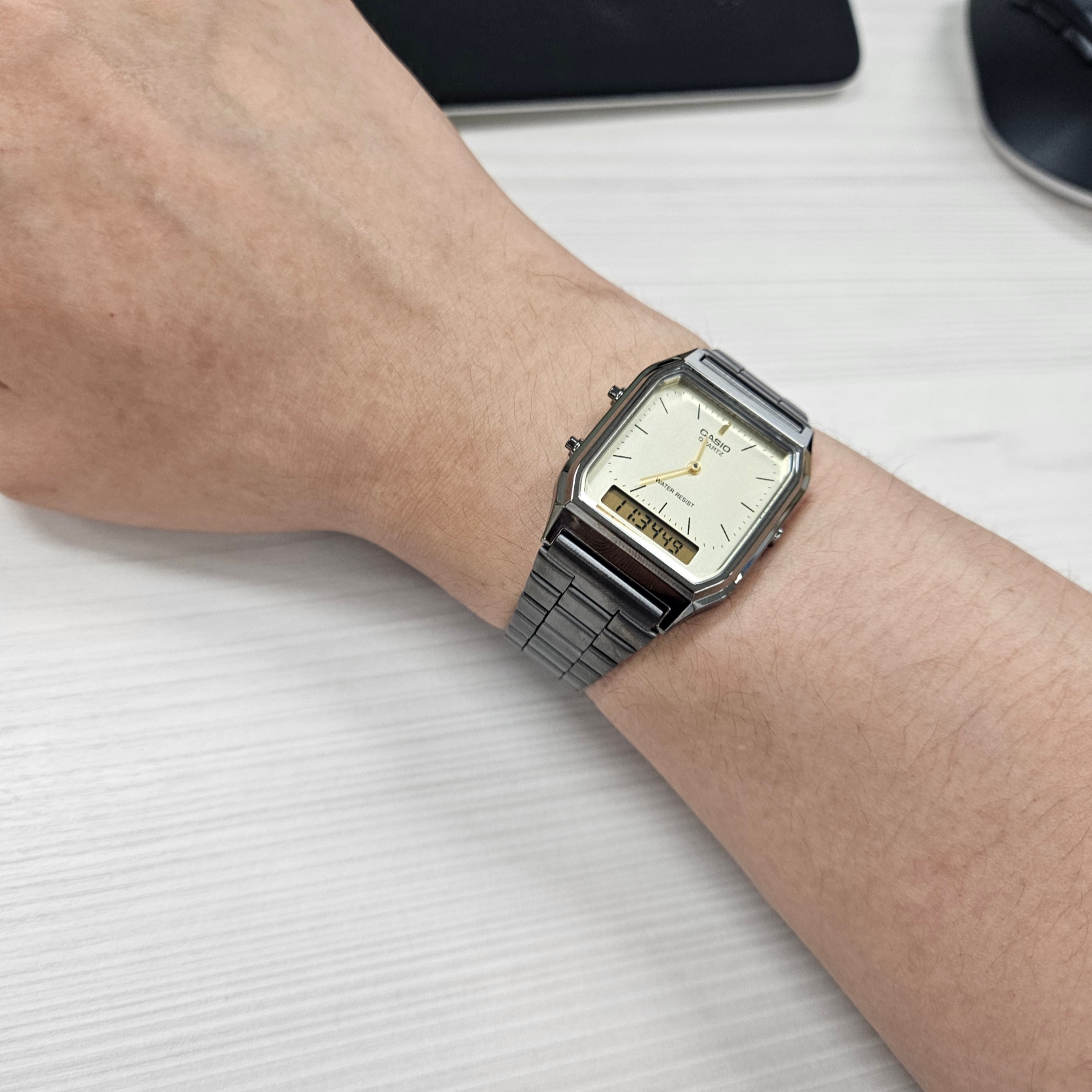 Casio AQ-230GG-9A 착용 스타일
