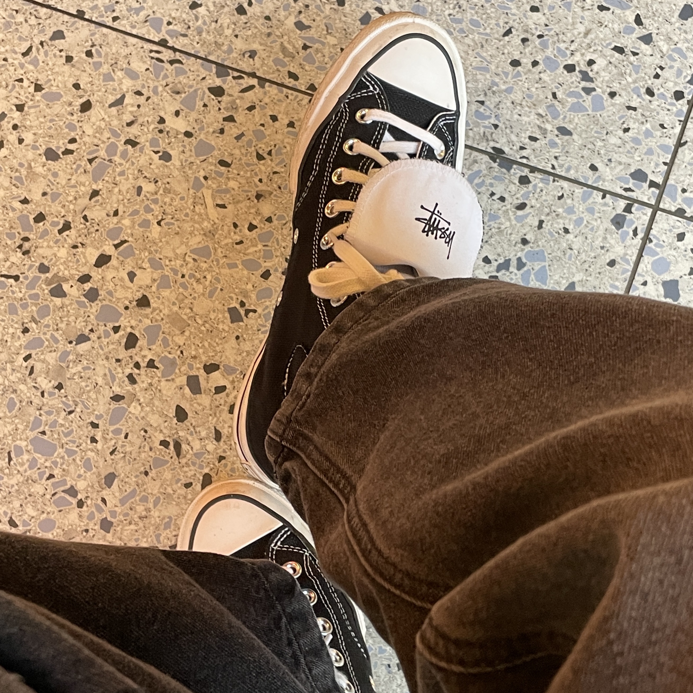Converse x Stussy Chuck 70 High Black 착용 스타일