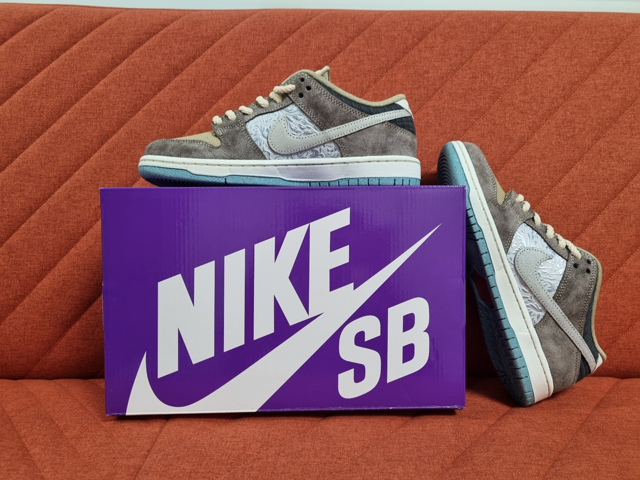 Nike SB Dunk Low Pro Big Money Saving 착용 스타일