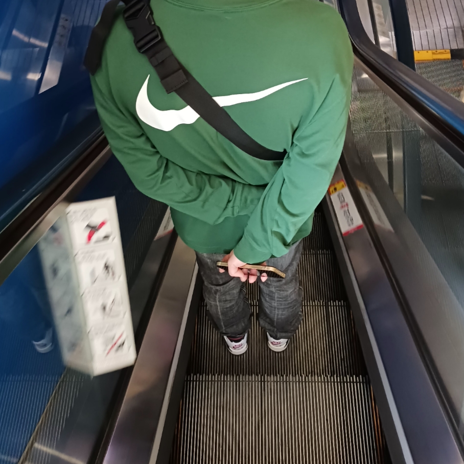 Nike x Stussy Big Swoosh LS T-Shirt Green - Asia, (GS) Jordan 6 Retro Carmine 2021 착용 스타일 - 1
