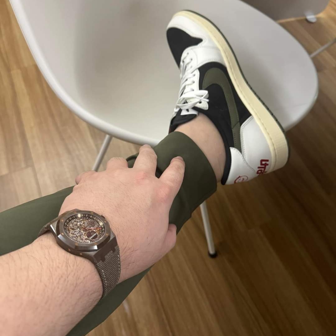 (W) Jordan 1 x Travis Scott Retro Low OG SP Medium Olive 착용 스타일