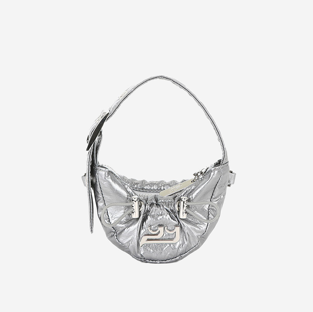 이에이에 베이비 사샤 키링백 메탈