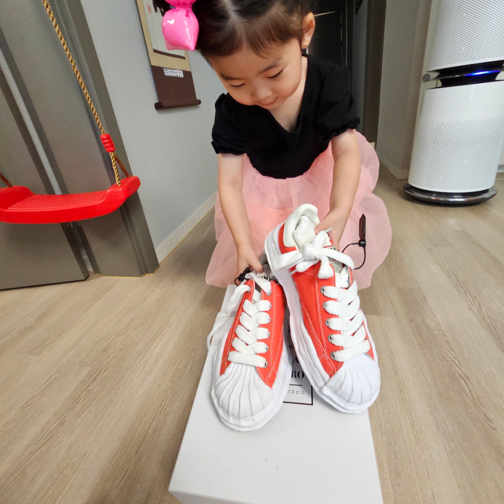 Maison Mihara Yasuhiro Blakey OG Sole Canvas Low-top Sneakers Orange 착용 스타일 - 2