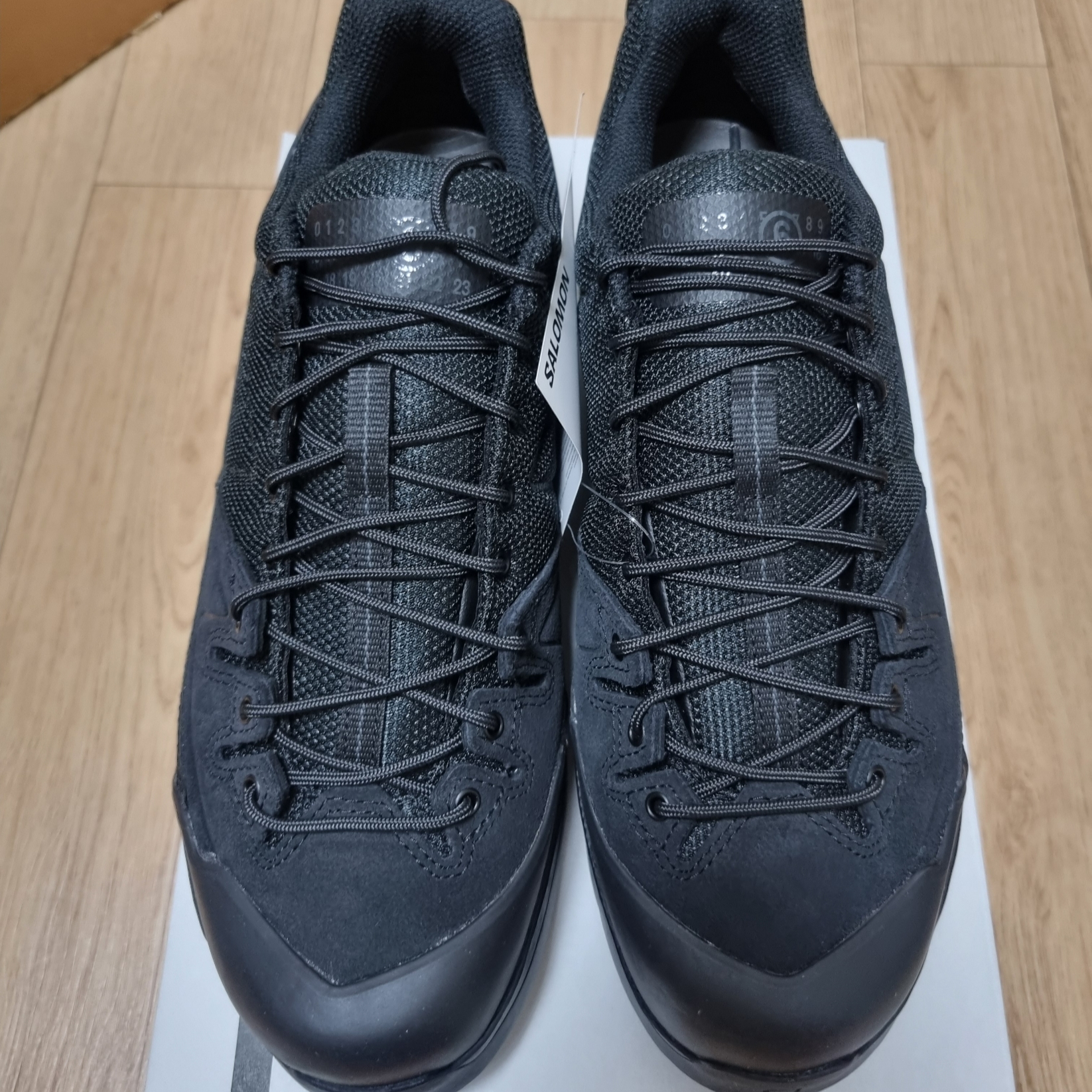 Salomon x MM6 Maison Margiela X-ALP Black 착용 스타일 - 8