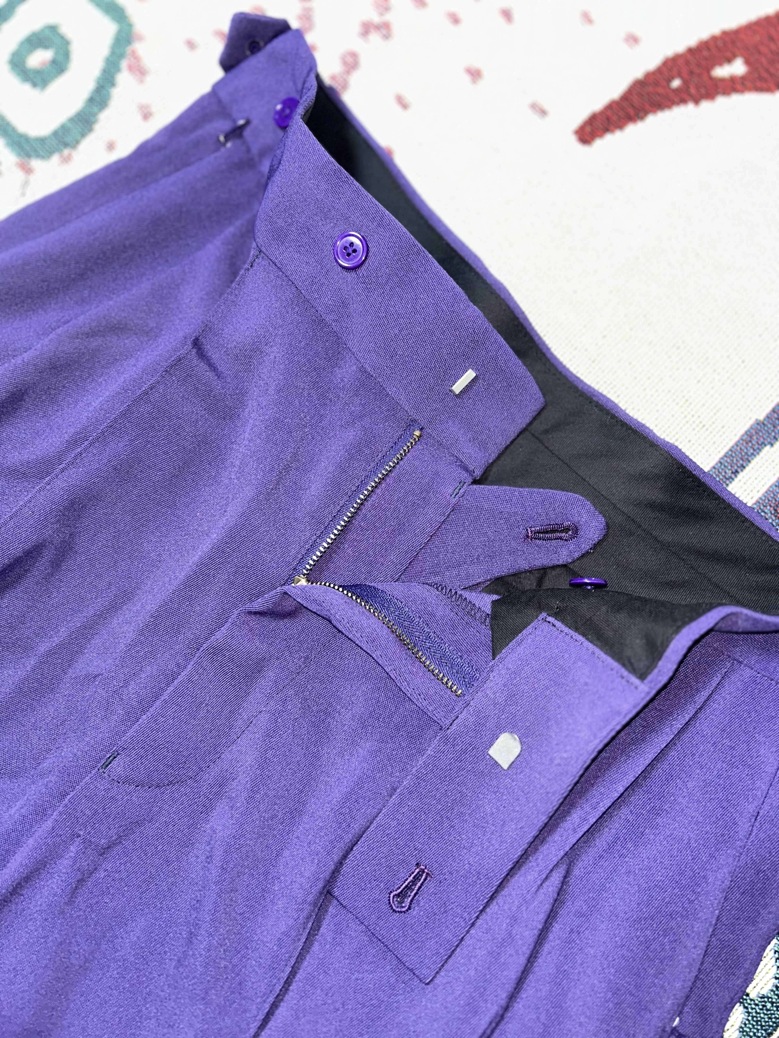 Needles Tucked Side Tab Trouser Poly Dobby Cloth Purple 착용 스타일 - 3