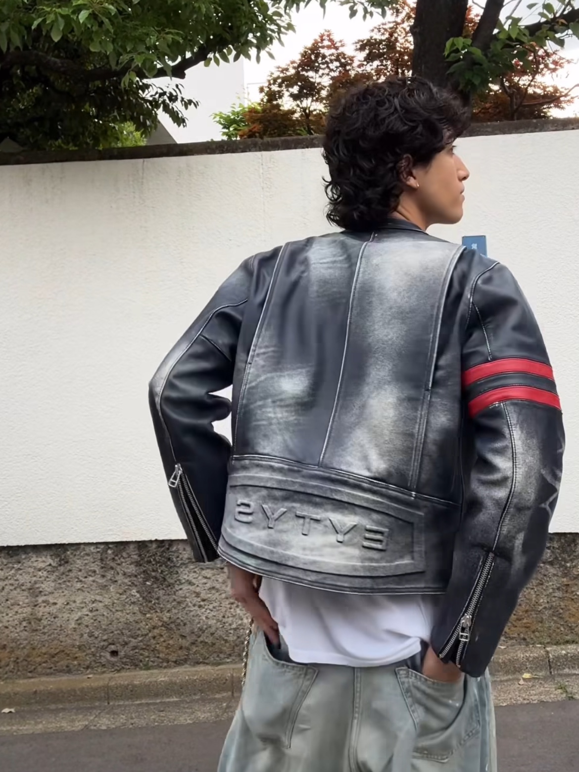 Eytys Damon Navy Stripe 착용 스타일 - 1