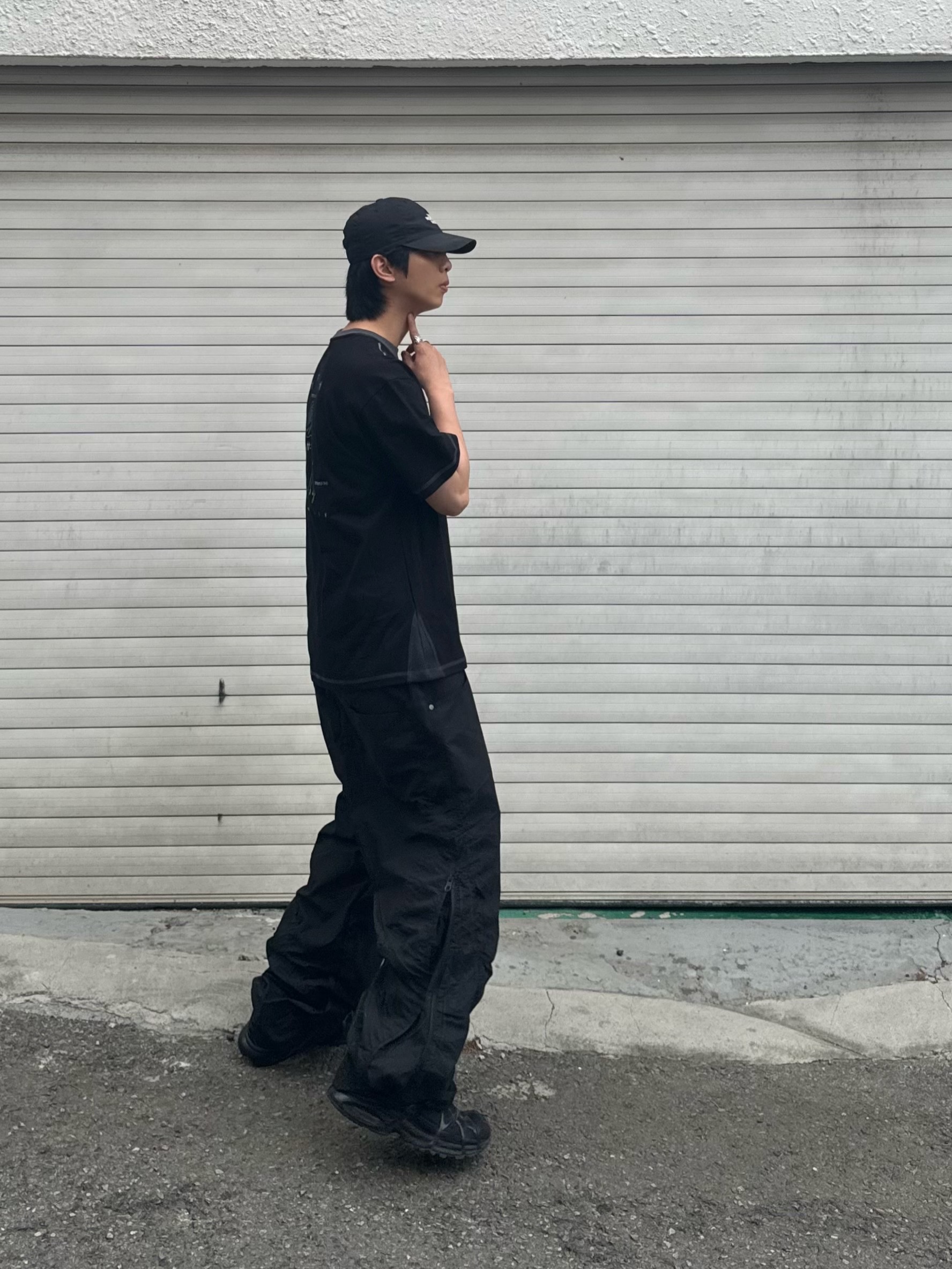 Nike Air Kukini Triple Black 착용 스타일 - 5
