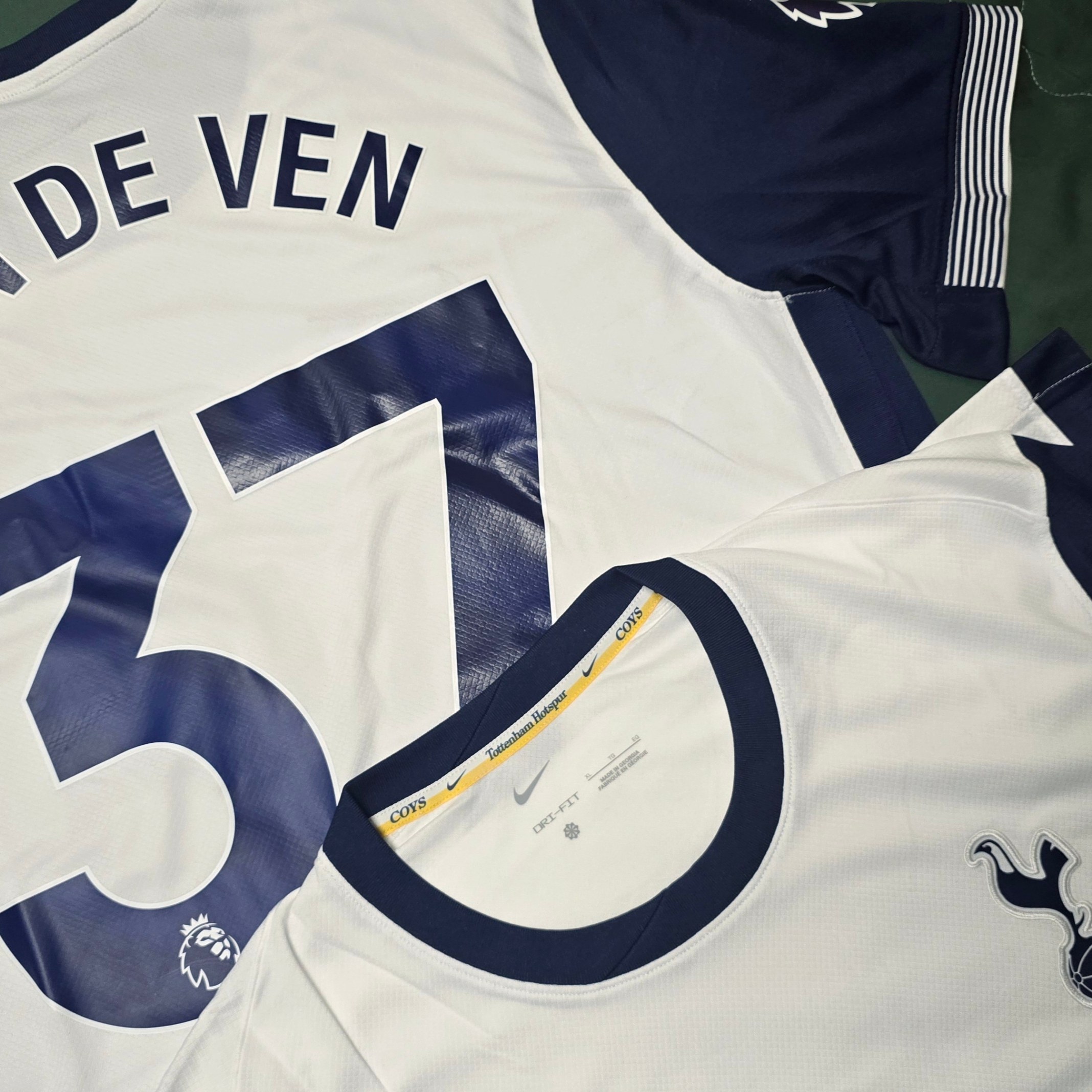 Nike Tottenham Hotspur 2024/25 Dri-Fit Stadium Home Jersey White (Non Marking Ver.) 착용 스타일 - 2