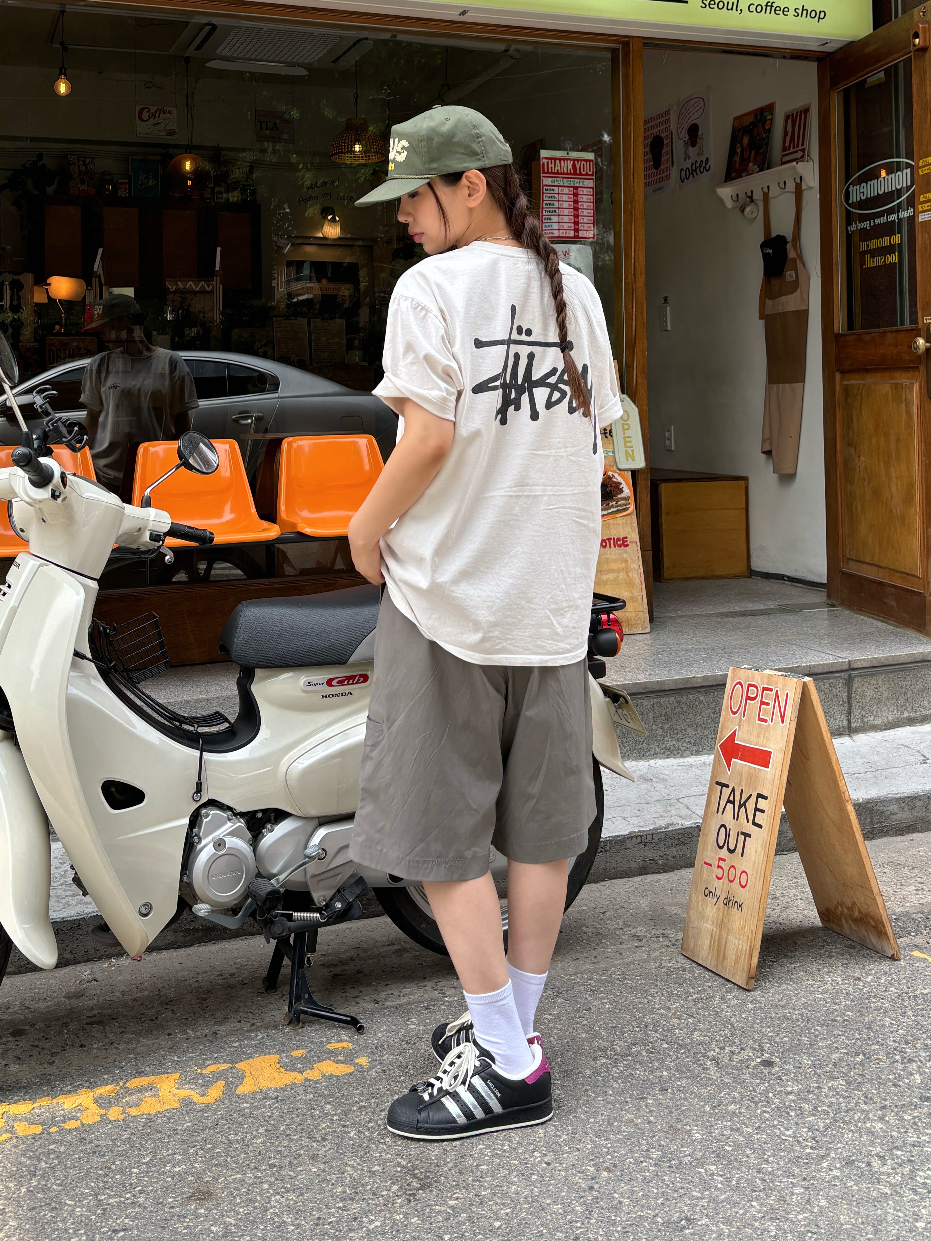 Adidas x Teenage Mutant Ninja Turtles Superstar Shelltoe Core Black Silver Metallic, Stussy Basic Stussy Pigment Dyed T-Shirt Natural 2023 착용 스타일 - 1