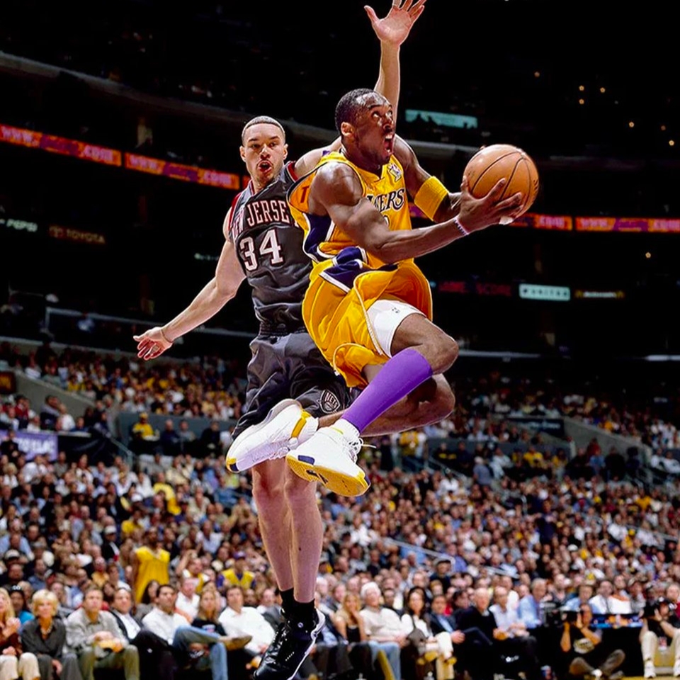 Adidas Crazy 1 Bold Gold Collegiate Purple, Adidas Crazy 1 Core Black Collegiate Purple 착용 스타일 - 3