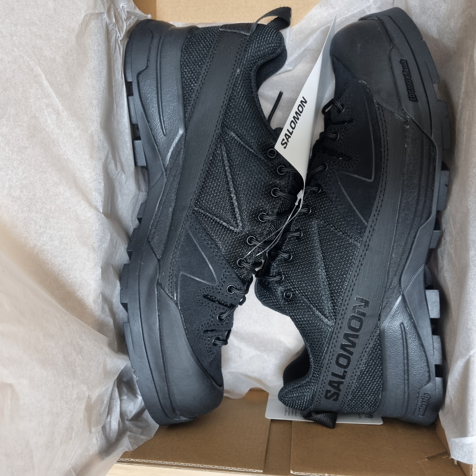 Salomon x MM6 Maison Margiela X-ALP Black 착용 스타일 - 6