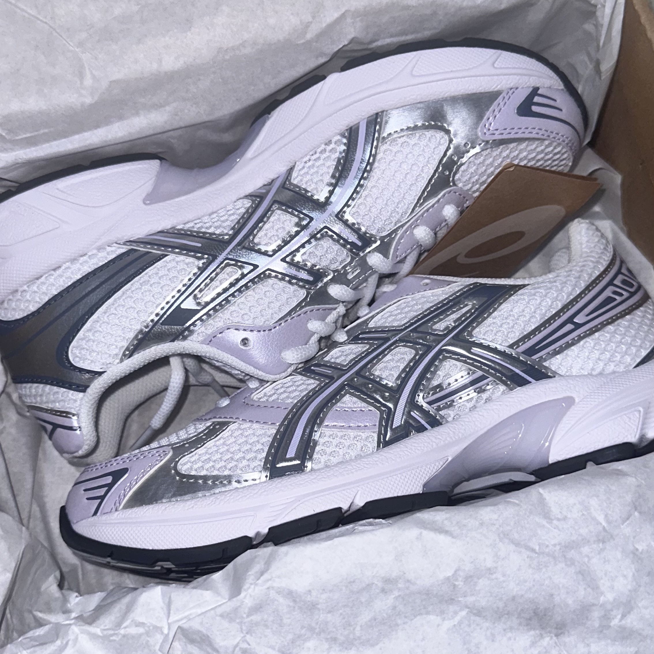 (W) Asics Gel-1130 White Faded Ash Rock 착용 스타일
