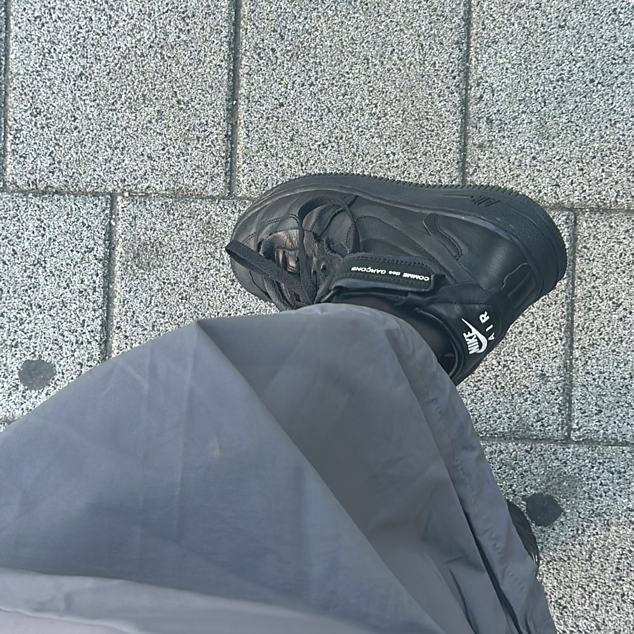 Nike x Comme des Garcons Homme Plus Air Force Mid Black 착용 스타일
