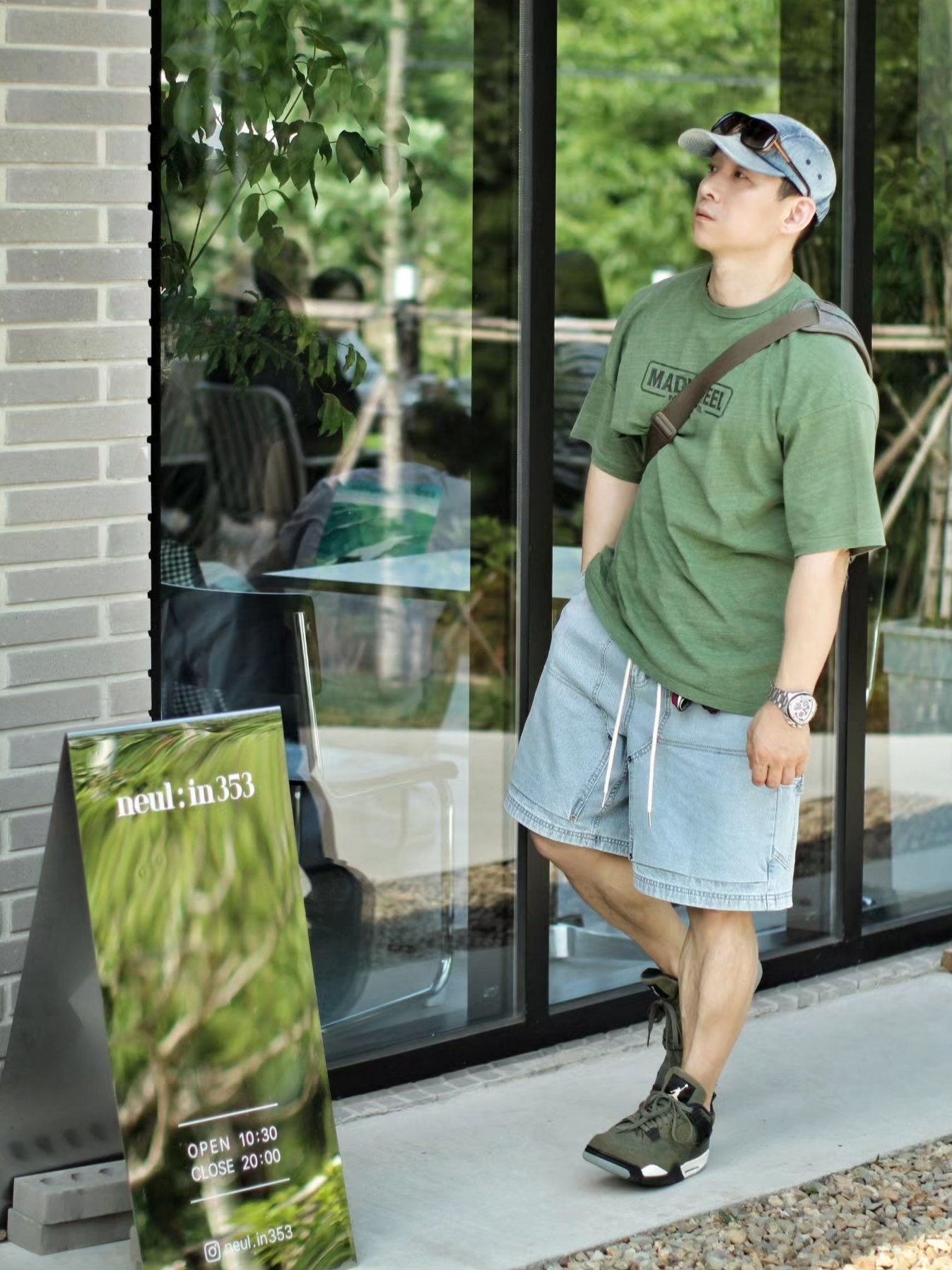 Supreme Washed Chino Twill Camp Cap Dirty Indigo - 24SS, BAPE Ape Head Coin Case M Brown 착용 스타일 - 2