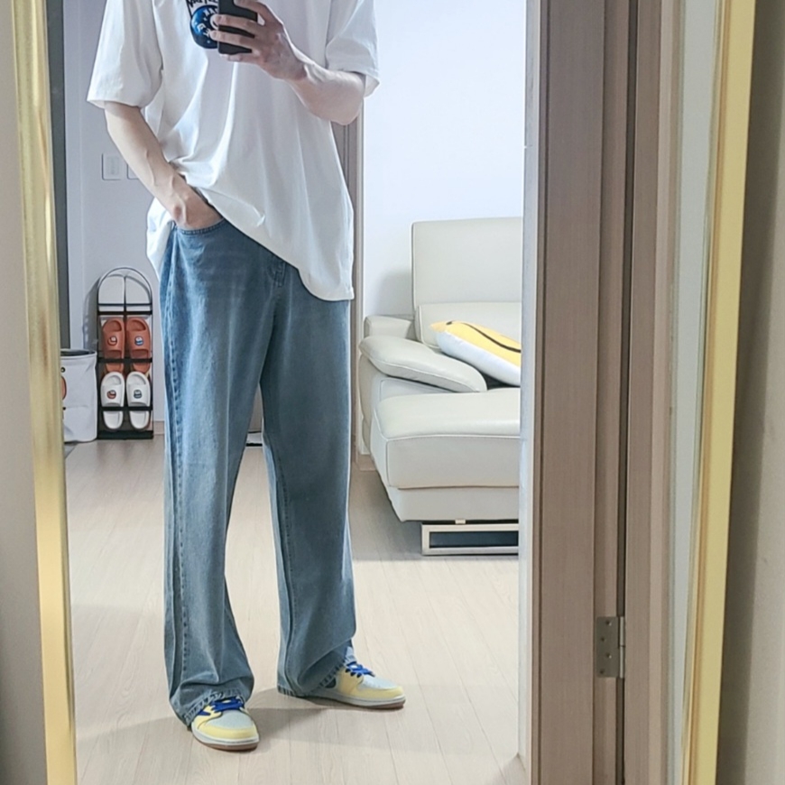 (W) Jordan 1 x Travis Scott Retro Low OG SP Canary 착용 스타일
