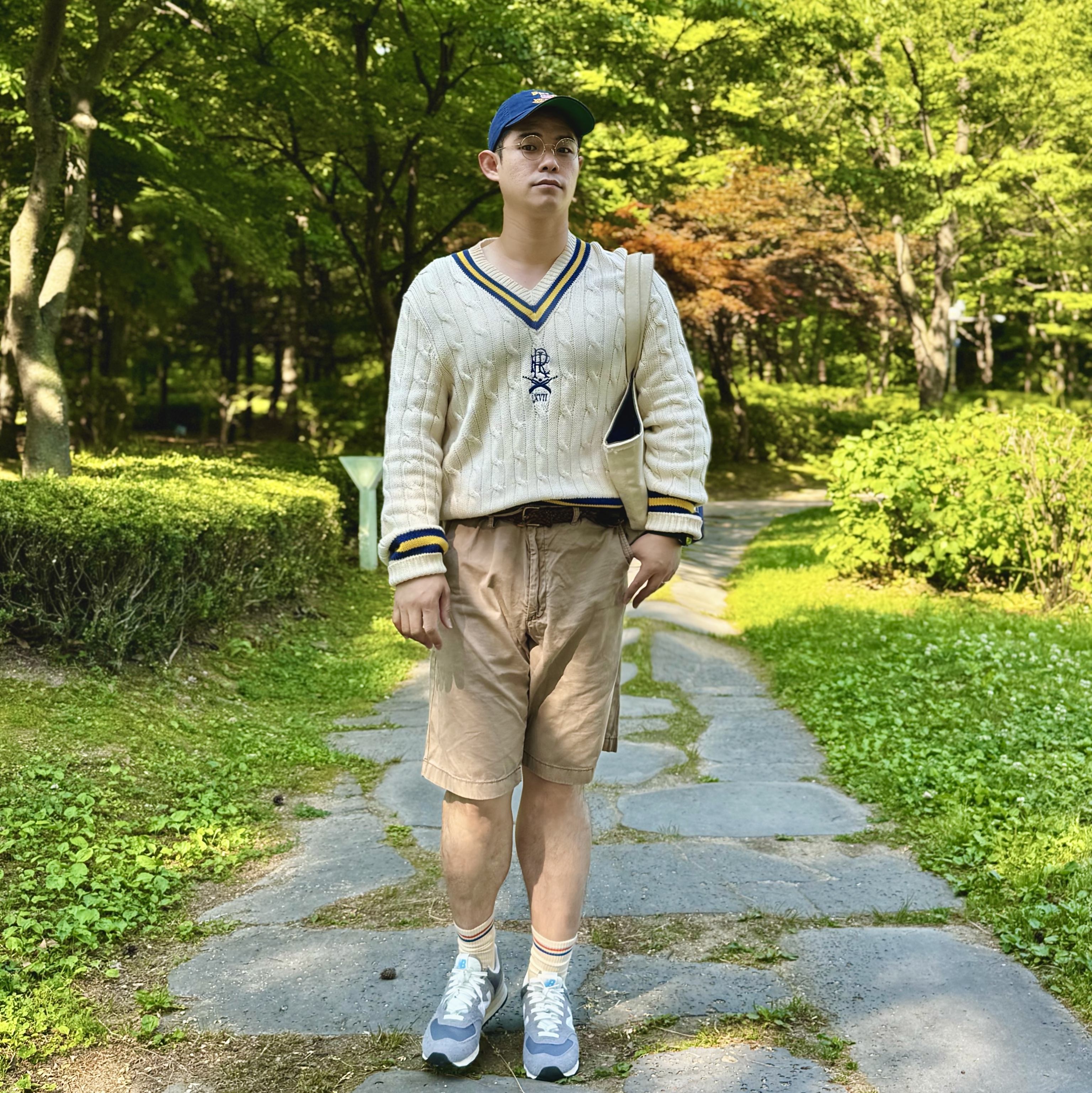 New Balance 574 Heritage Gray, Apple Watch Ultra 2 49mm Titanium Case with Trail Loop M/L Blue Black (Korean Ver.) 착용 스타일 - 2