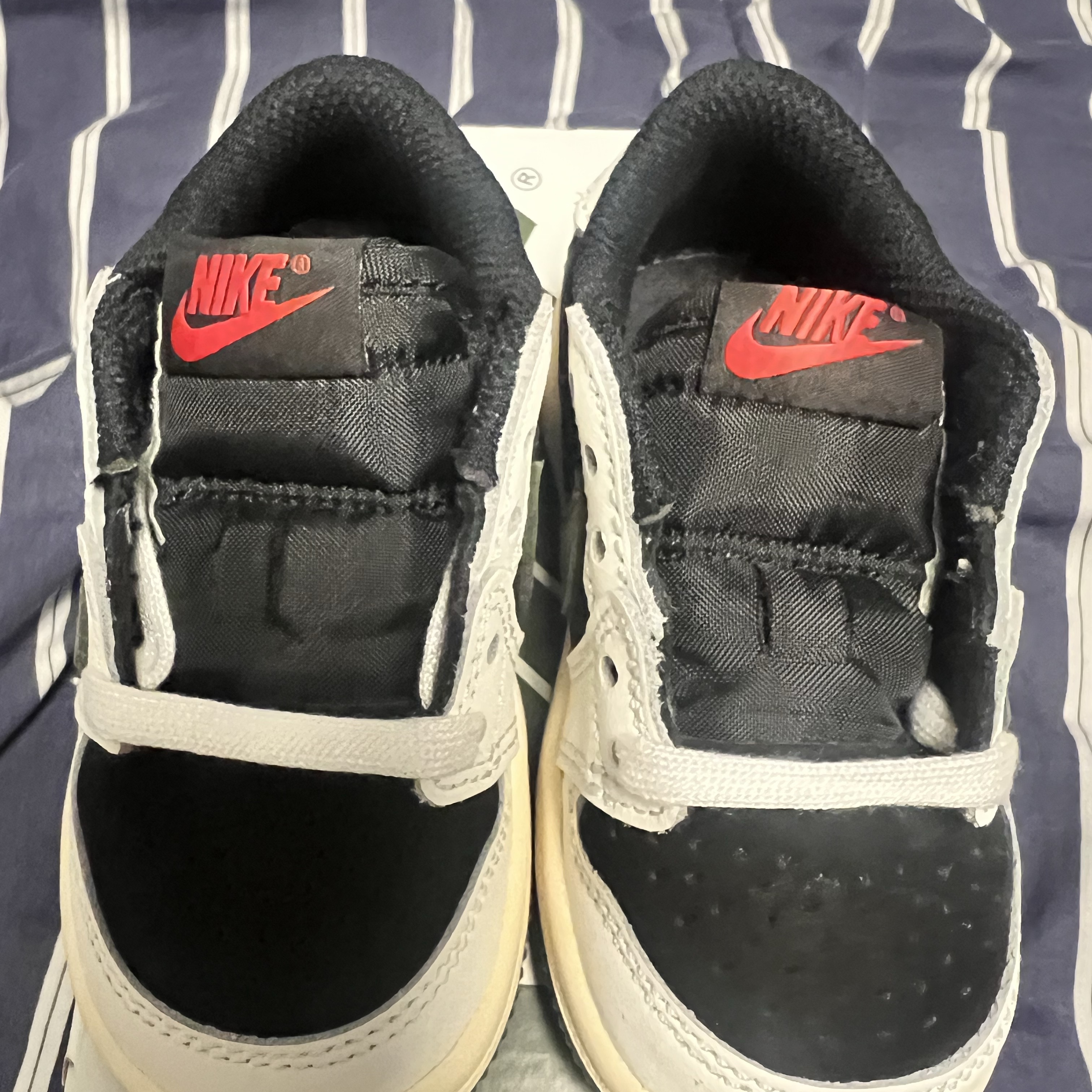 (TD) Jordan 1 x Travis Scott Retro Low OG SP Medium Olive 착용 스타일 - 3