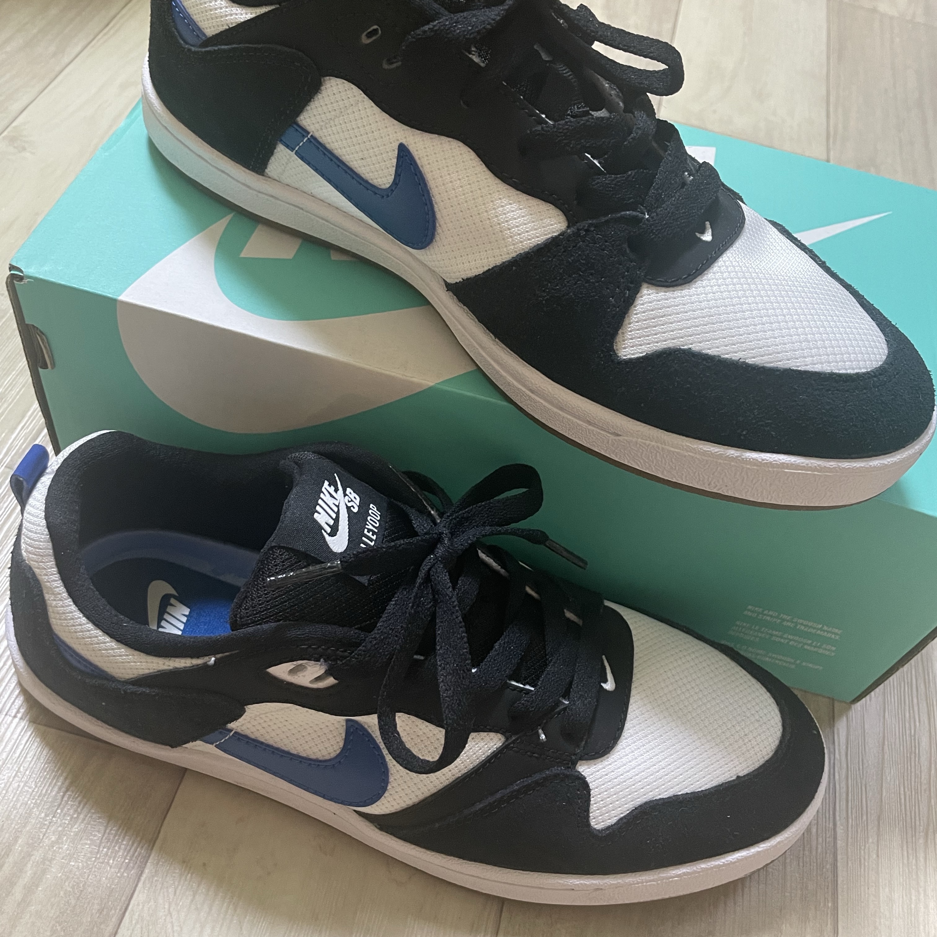 Nike SB Alleyoop White Team Royal 착용 스타일