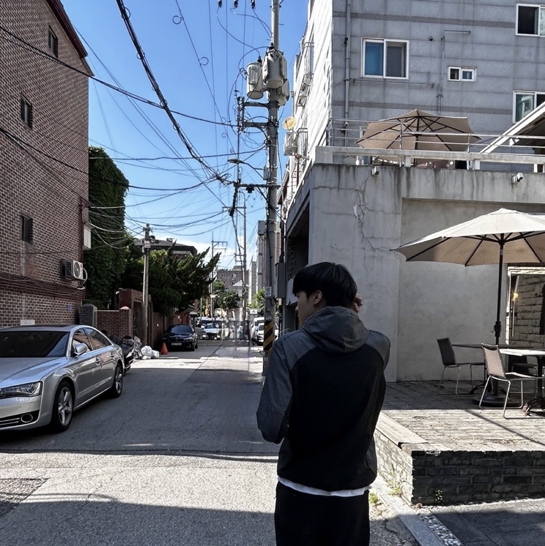 Sansan Gear Air Dash Jacket Charcoal - 24SS, Sansan Gear Mesh Block Pants Black - 23FW 착용 스타일 - 4