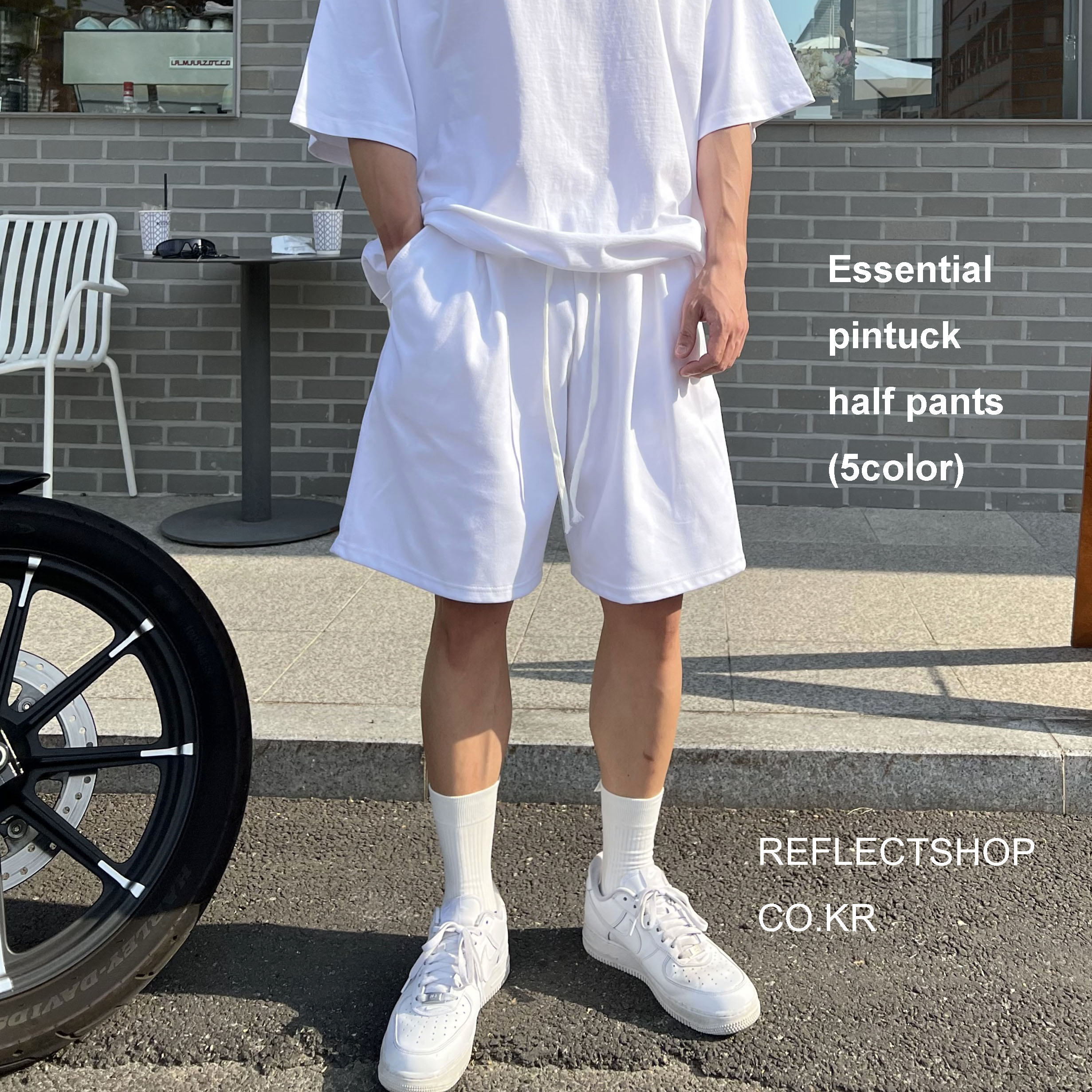 Nike Air Force 1 '07 Low White, Nike x Supreme Air Force 1 Low White 착용 스타일 - 1
