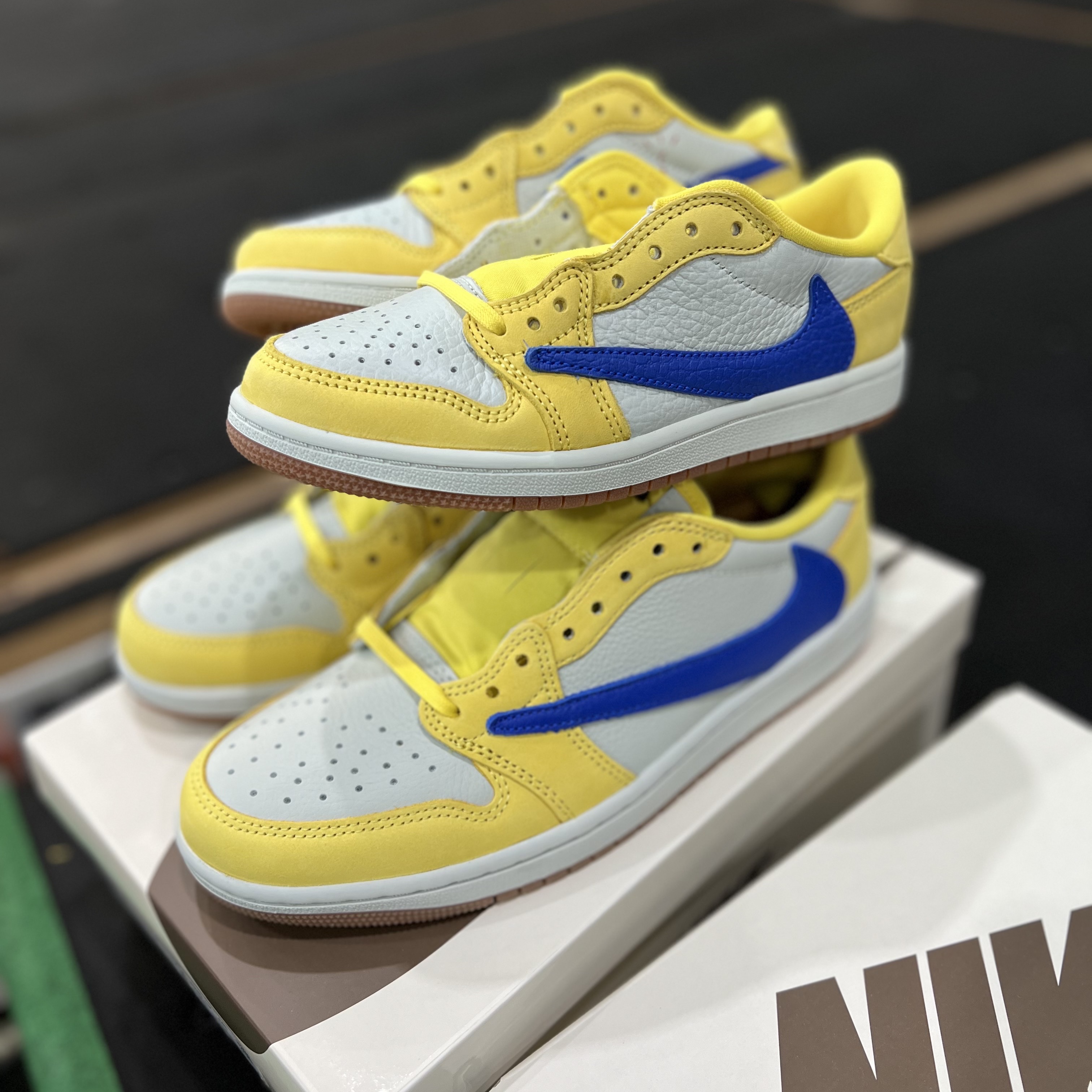 (W) Jordan 1 x Travis Scott Retro Low OG SP Canary, (PS) Jordan 1 x Travis Scott Retro Low OG SP Canary 착용 스타일