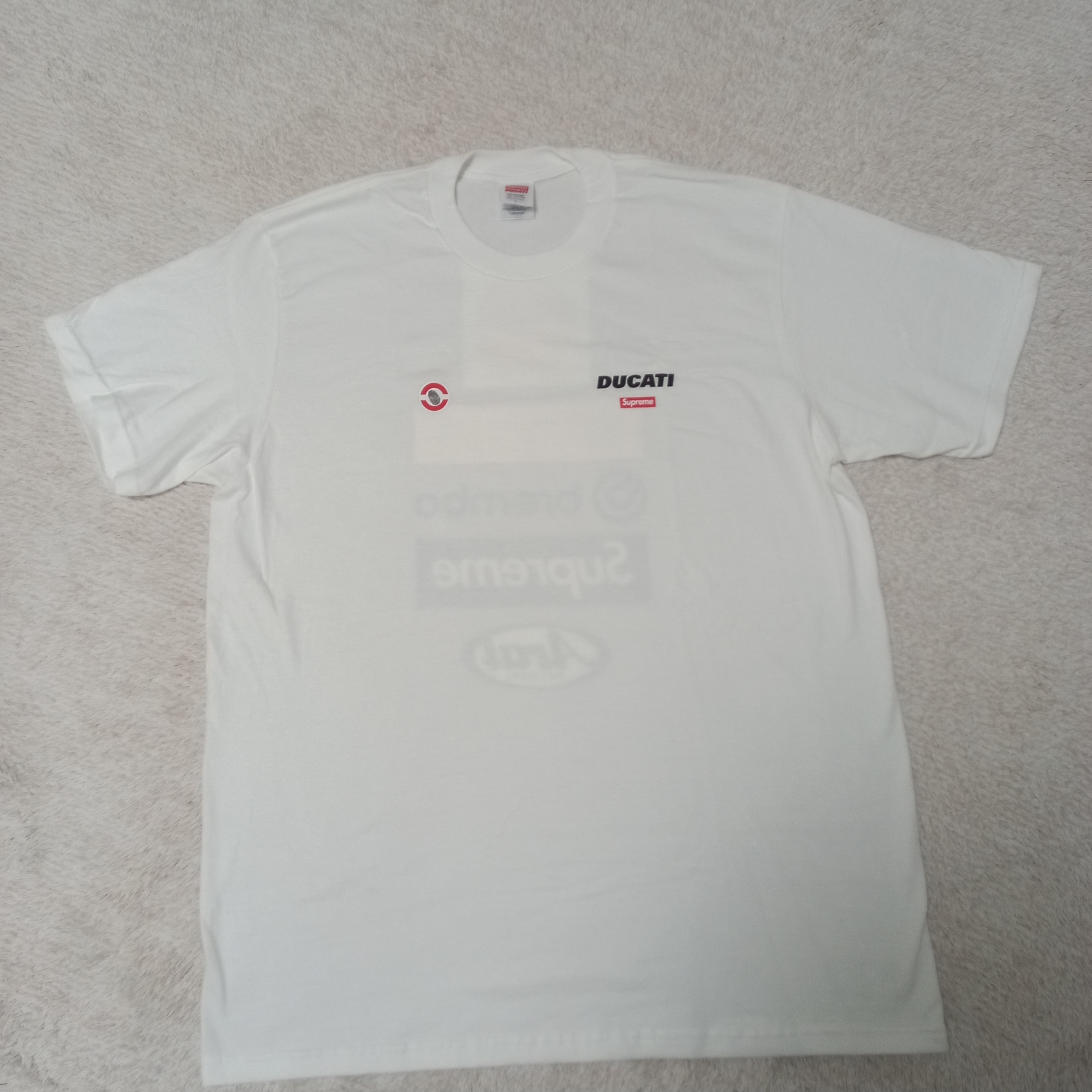 Supreme x Ducati Logos T-Shirt White - 24SS 착용 스타일 - 4