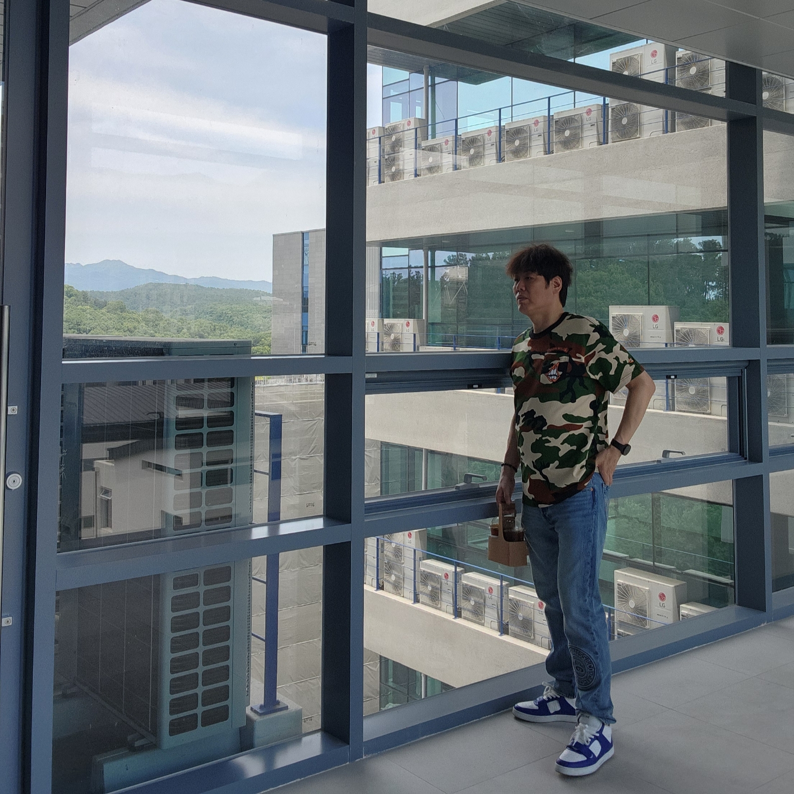 Stussy x Levi's Embossed 501 Jean Indigo 착용 스타일 - 1