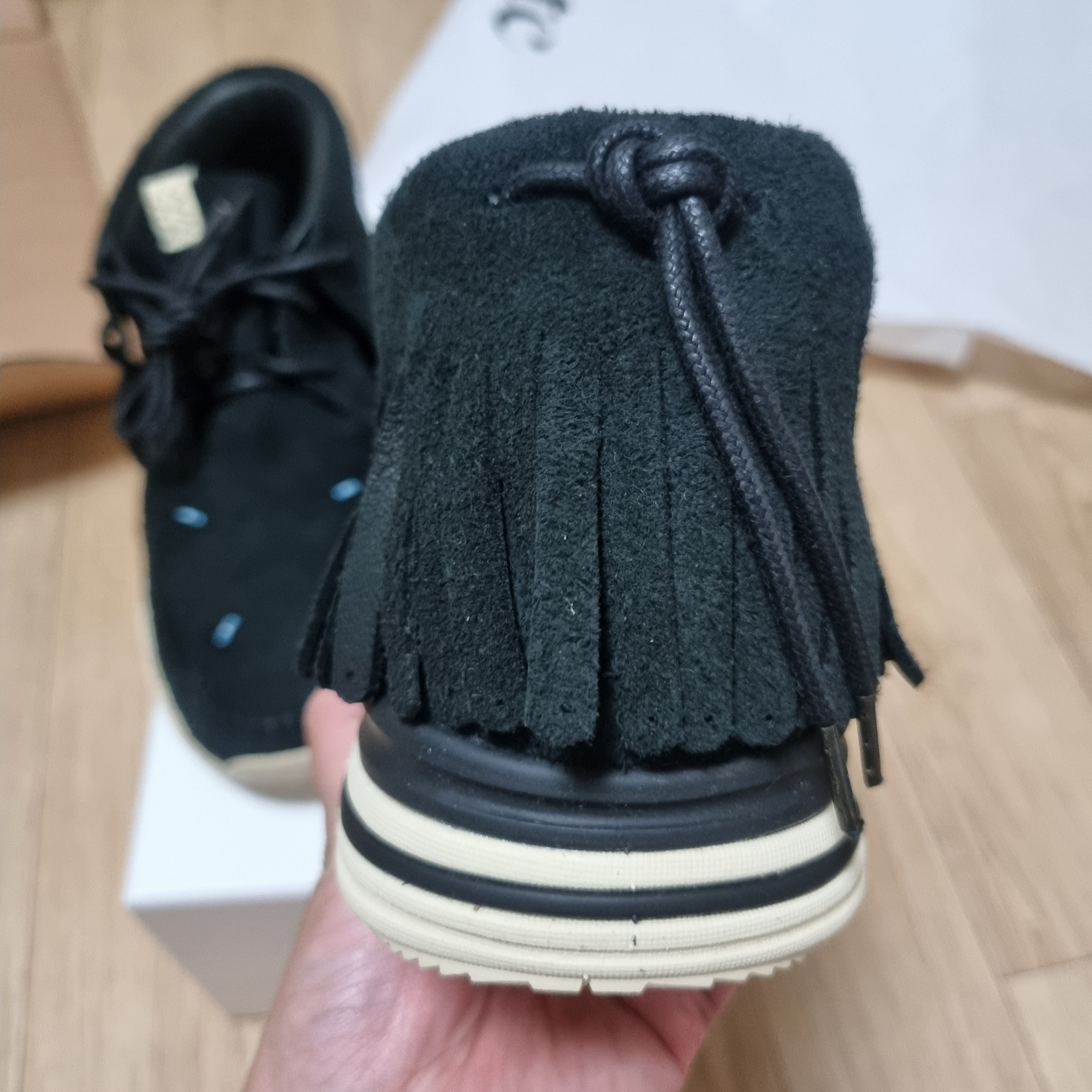 Visvim FBT Shaman Folk Black - 23FW 착용 스타일 - 3