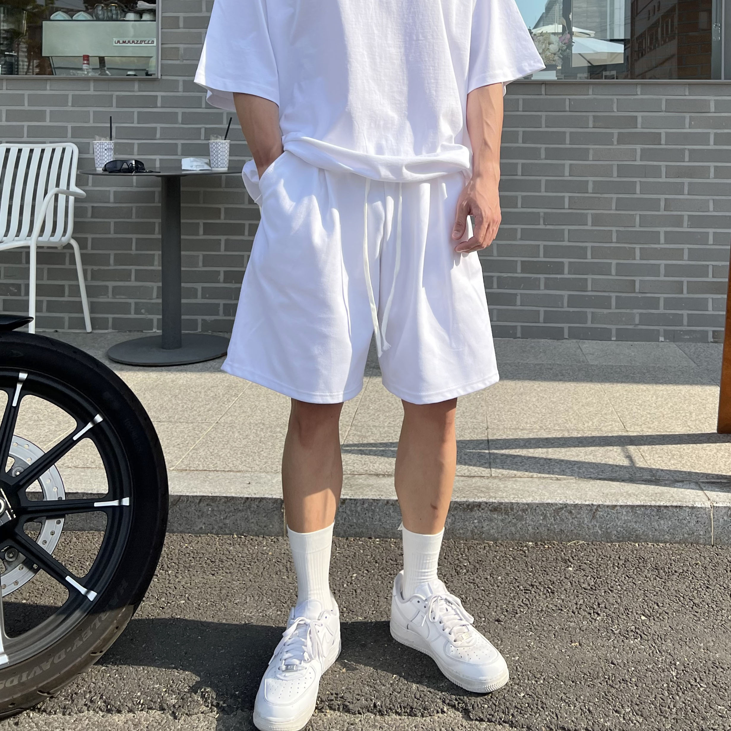 Nike Air Force 1 '07 Low White, Nike x Supreme Air Force 1 Low White 착용 스타일 - 5