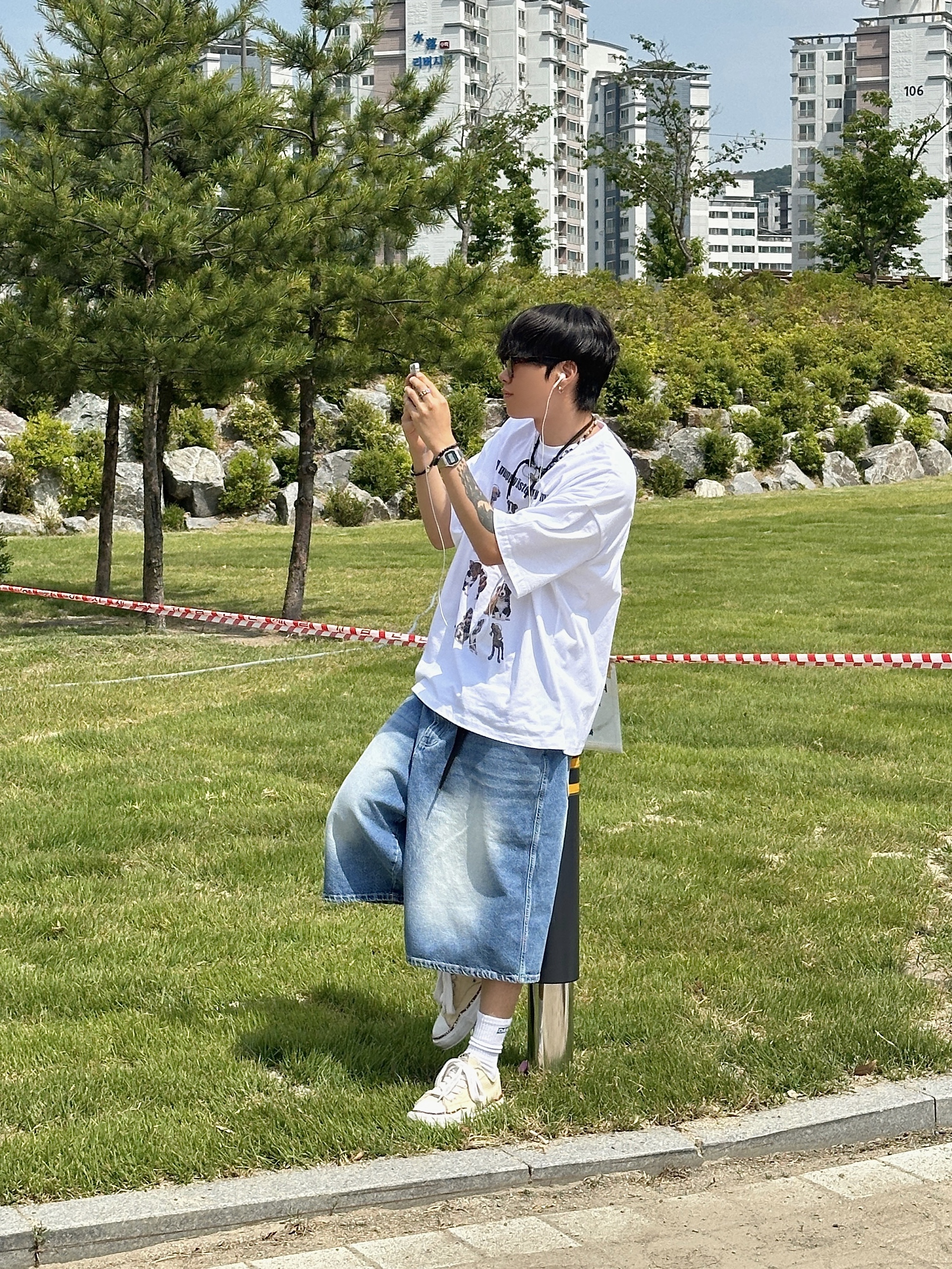 Maison Mihara Yasuhiro Peterson OG Sole Canvas Low-top Sneakers Natural 착용 스타일 - 2