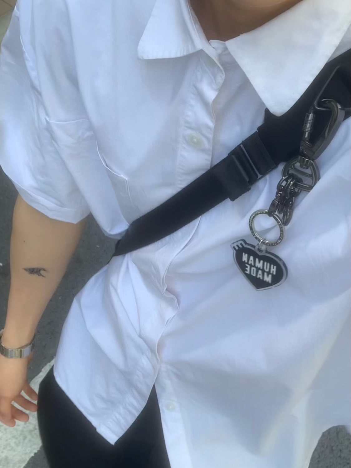 Stussy Basic Stussy T-Shirt White 2024, 2025, Human Made Heart Keyring Black 착용 스타일 - 2