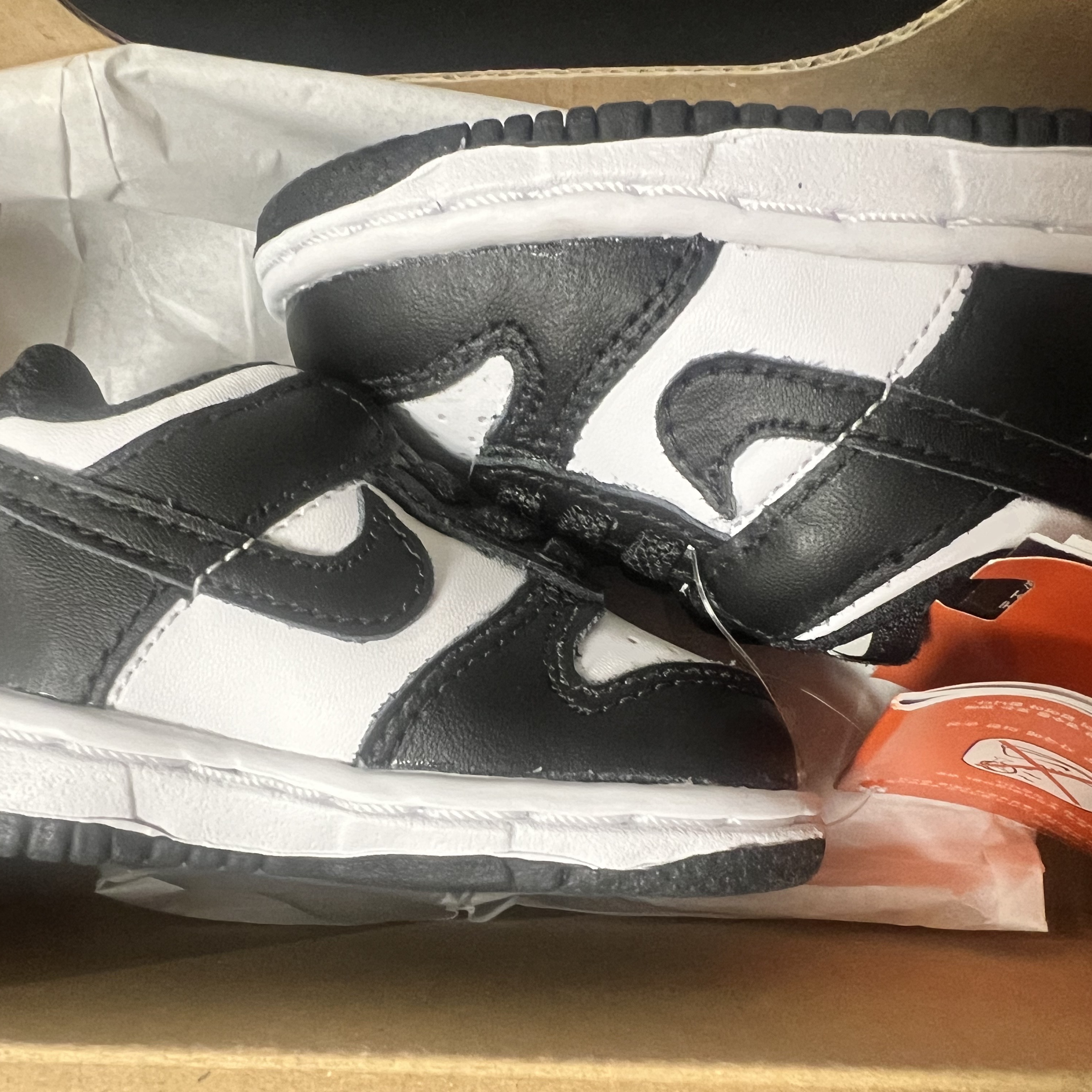(TD) Nike Dunk Low Black 착용 스타일 - 5