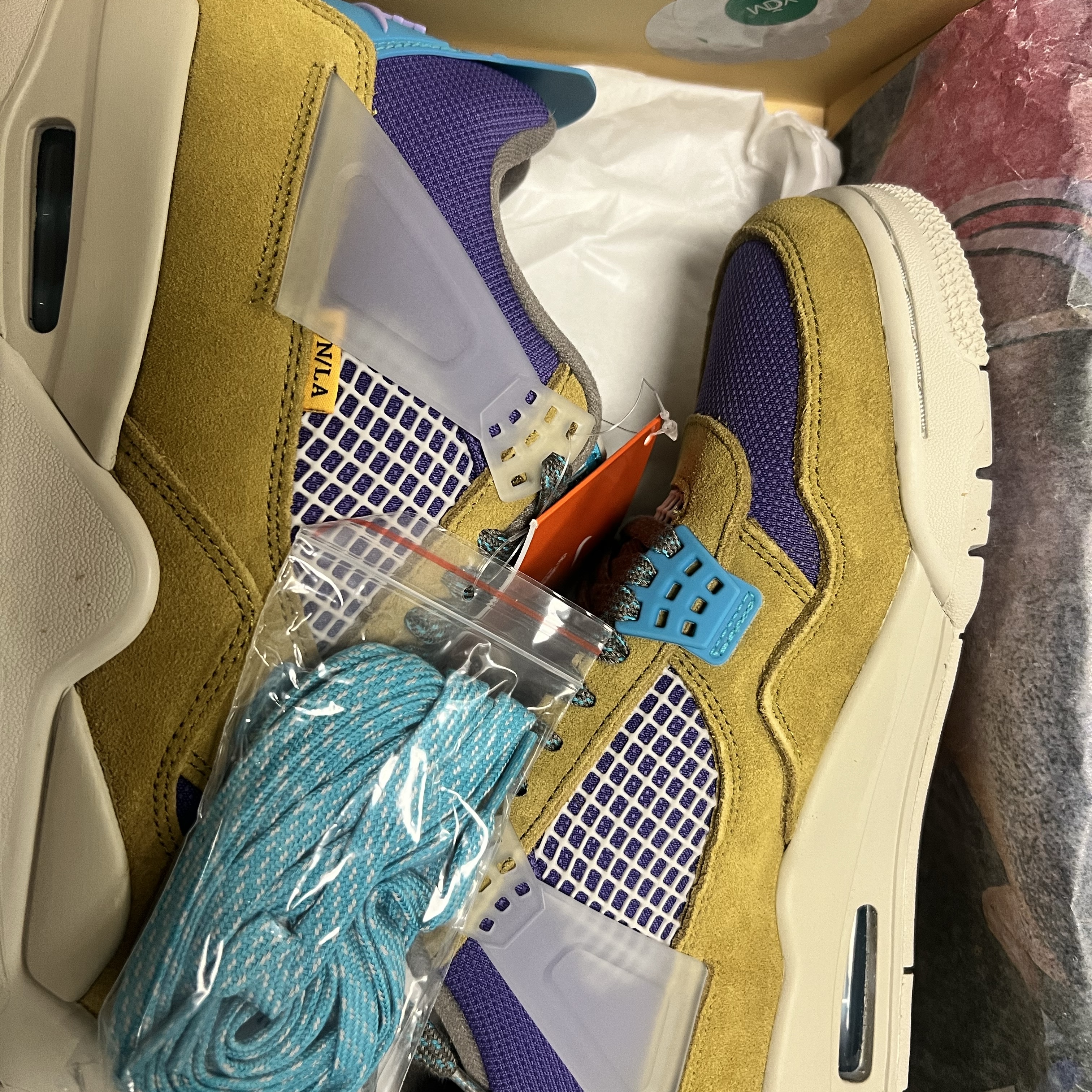 Jordan 4 x Union Retro SP Desert Moss 착용 스타일 - 2